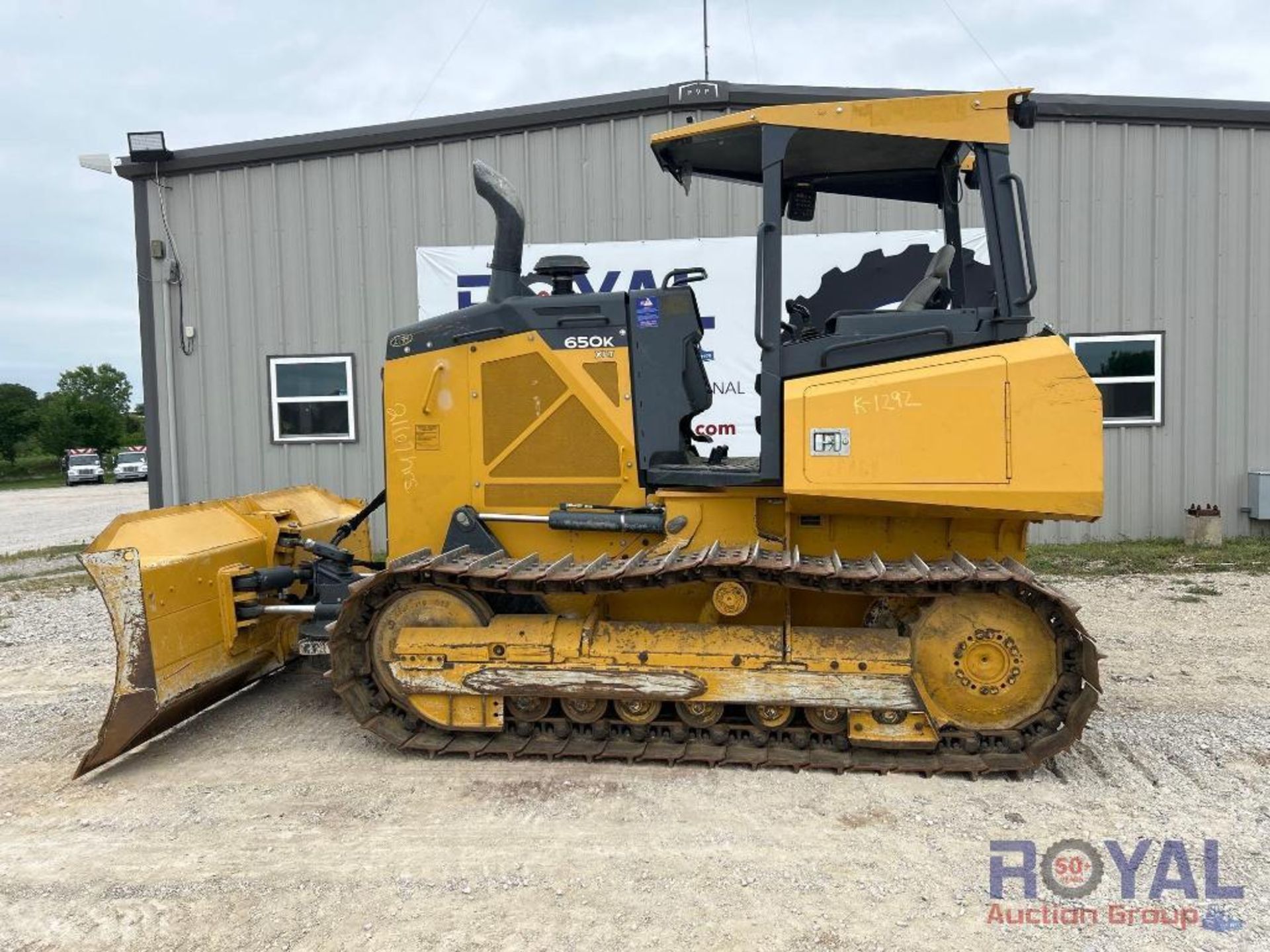 2020 John Deere 650K XLT Crawler Dozer - Image 39 of 39