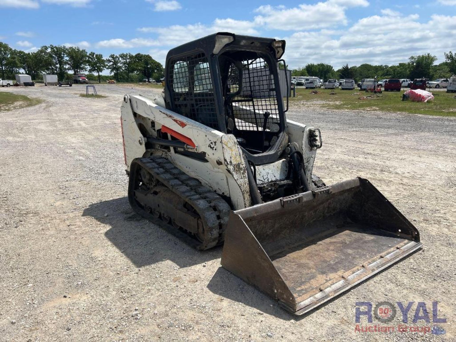 2017 Bobcat T550 Compact Track Loader Skid Steer - Image 2 of 39