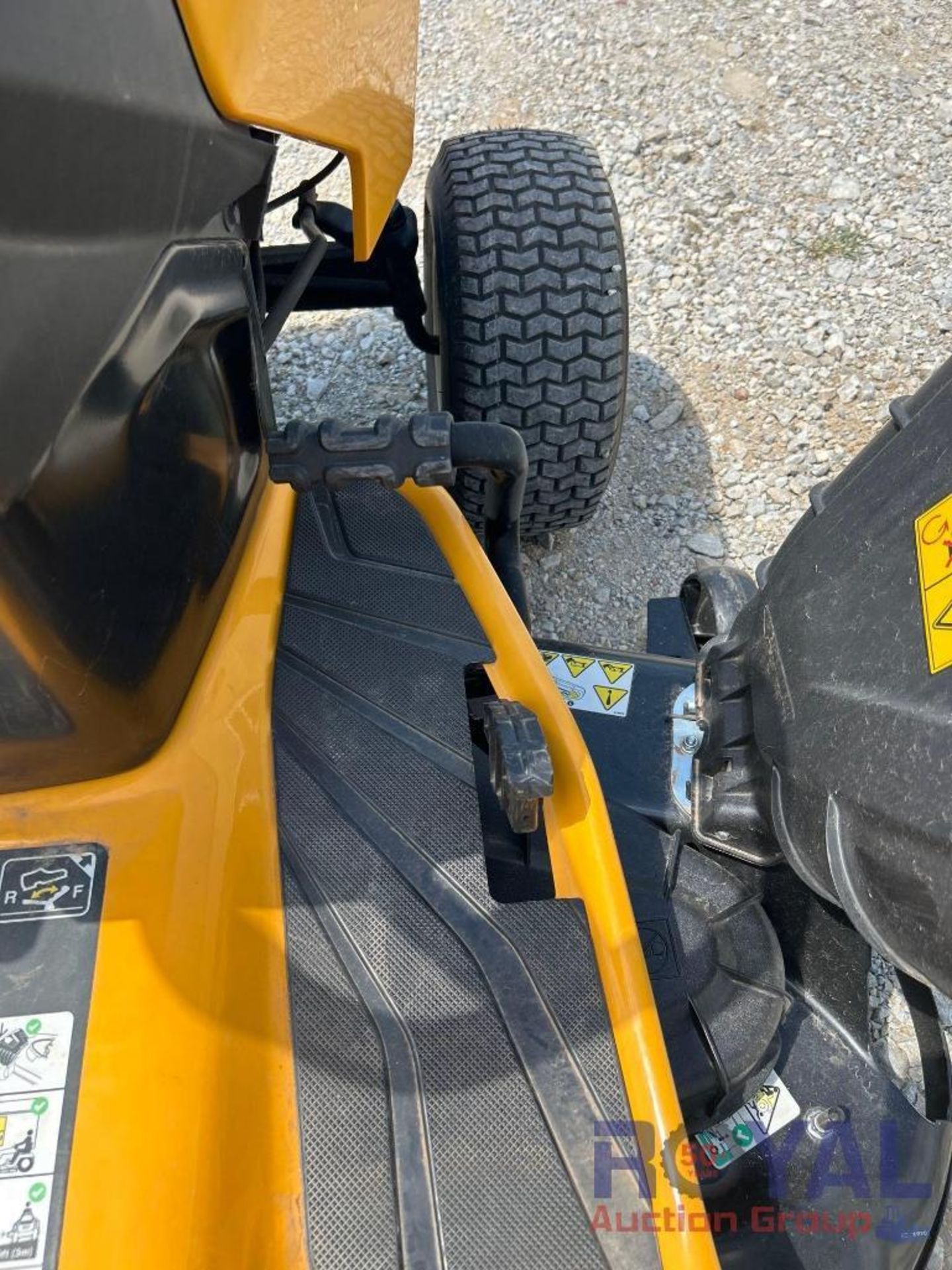 Unused 50in Cub Cadet GT 50 XT1 Enduro Series Riding Mower - Image 13 of 27