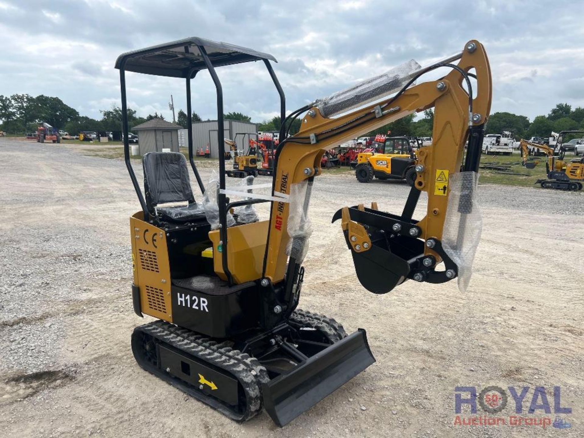 2024 AGT H12R Mini Excavator - Image 2 of 19