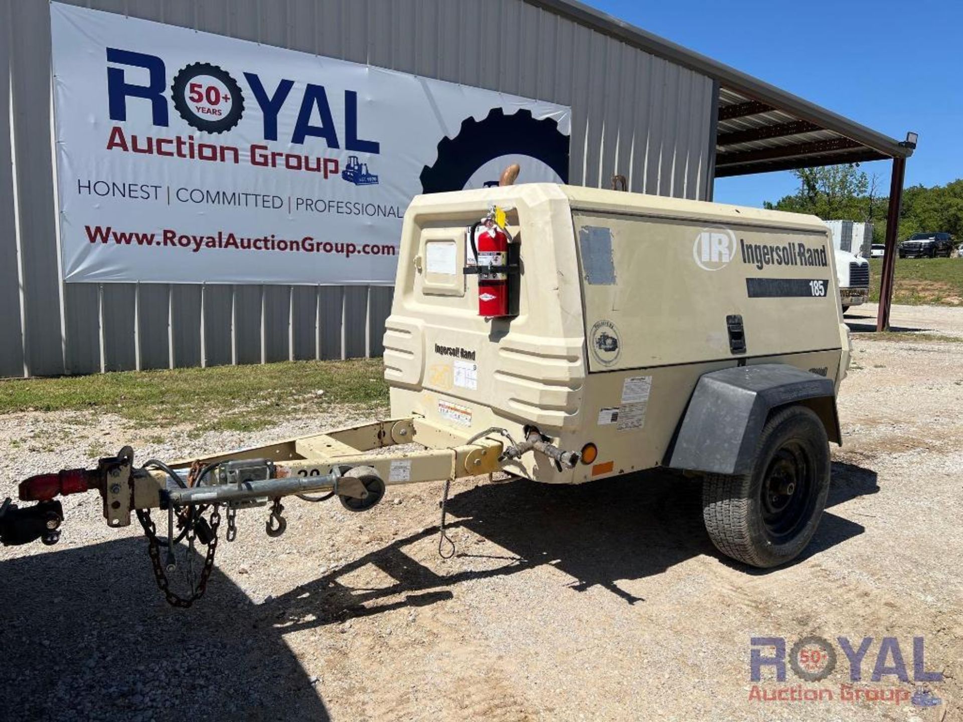 2006 Ingersoll Rand 185 CFM Towable Air Compressor