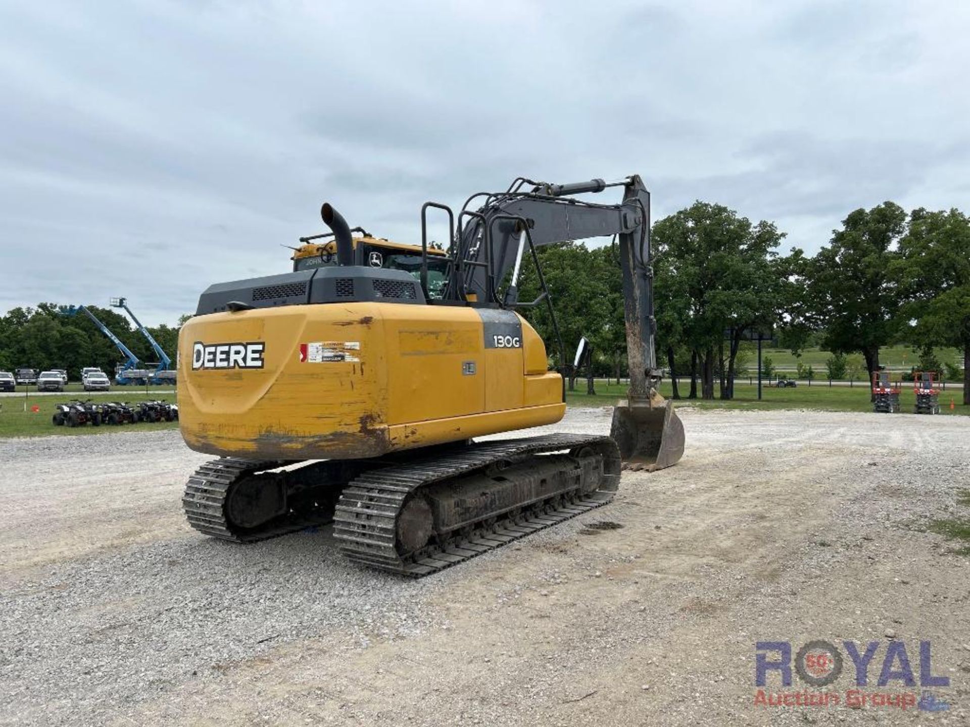 2019 John Deer 130G Hydraulic Excavator - Image 3 of 44