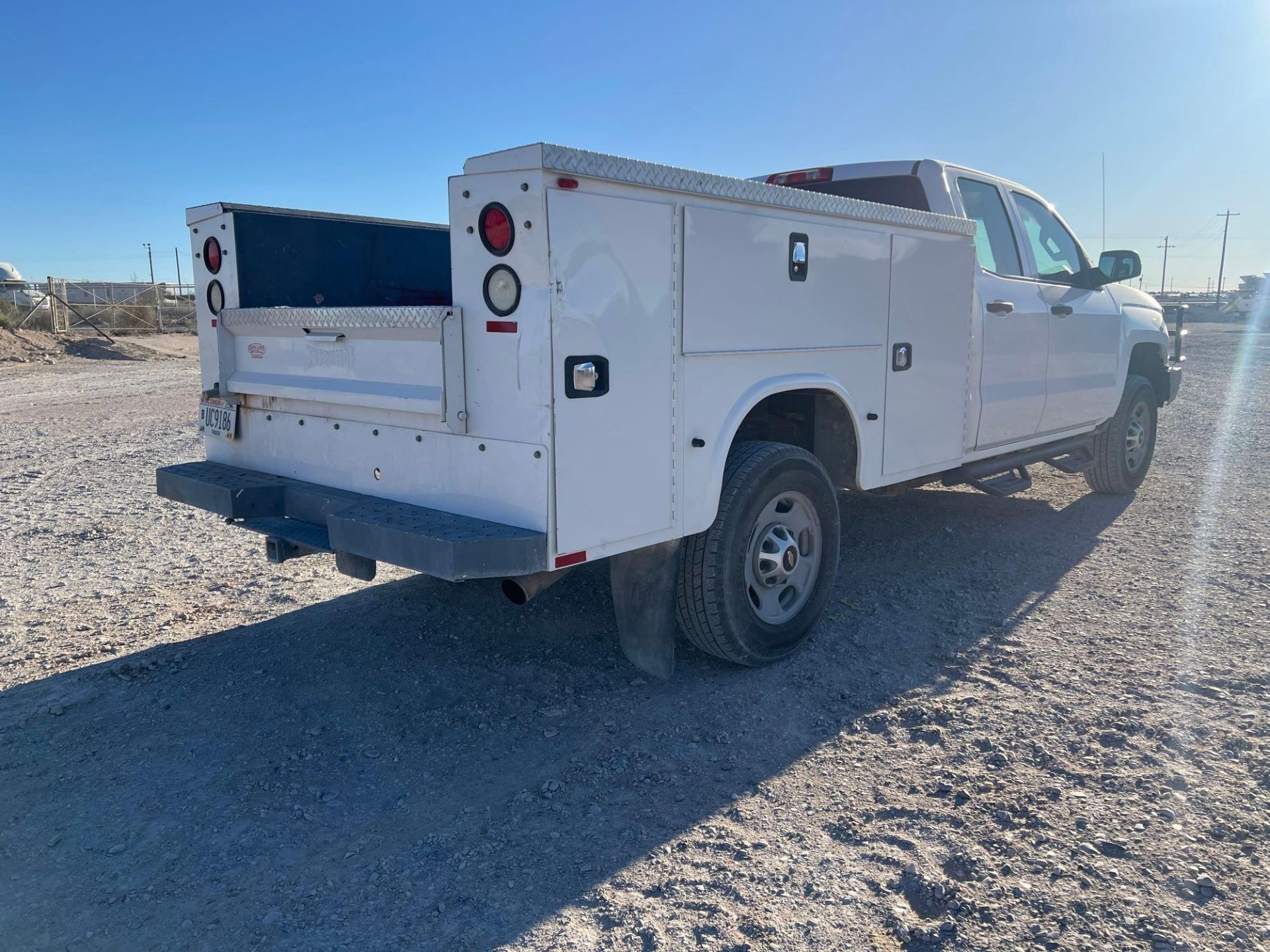 2016 Chevrolet Silverado 2500 HD Service Truck - Image 5 of 43