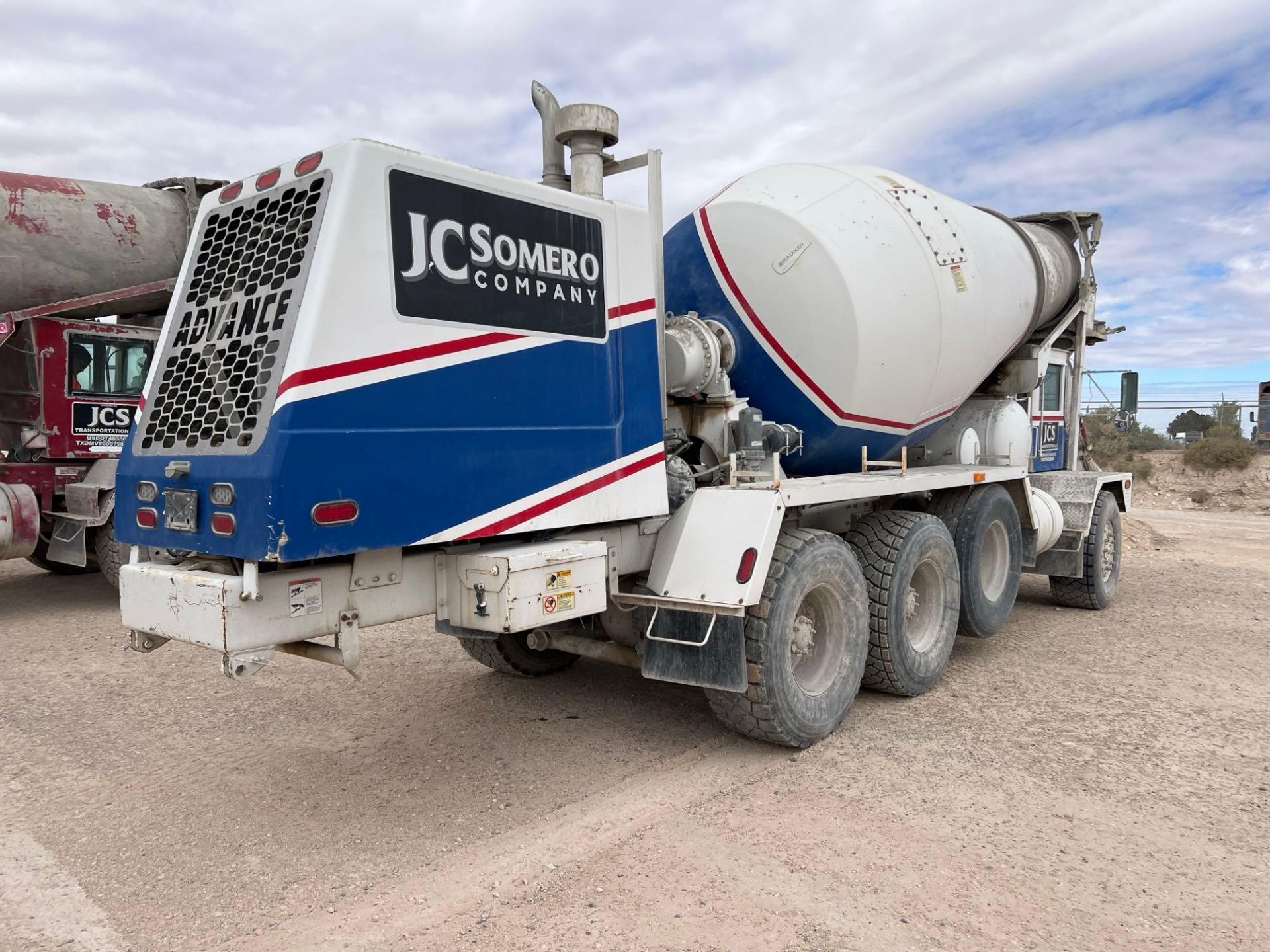 2000 Advance Terex Concrete Mixer Truck - Image 5 of 42