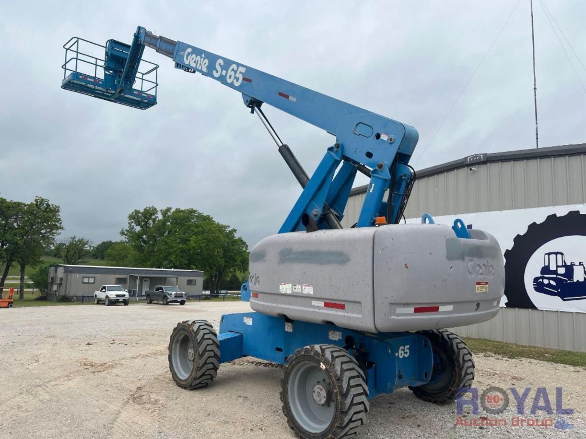 2010 Genie S-65 4x4 Telescopic Boom Lift - Image 11 of 57