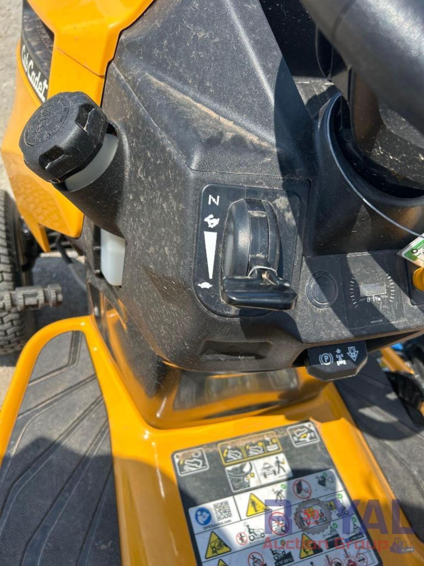 Unused 50in Cub cadet GT50 XT1 Enduro Series Riding Mower - Image 11 of 26