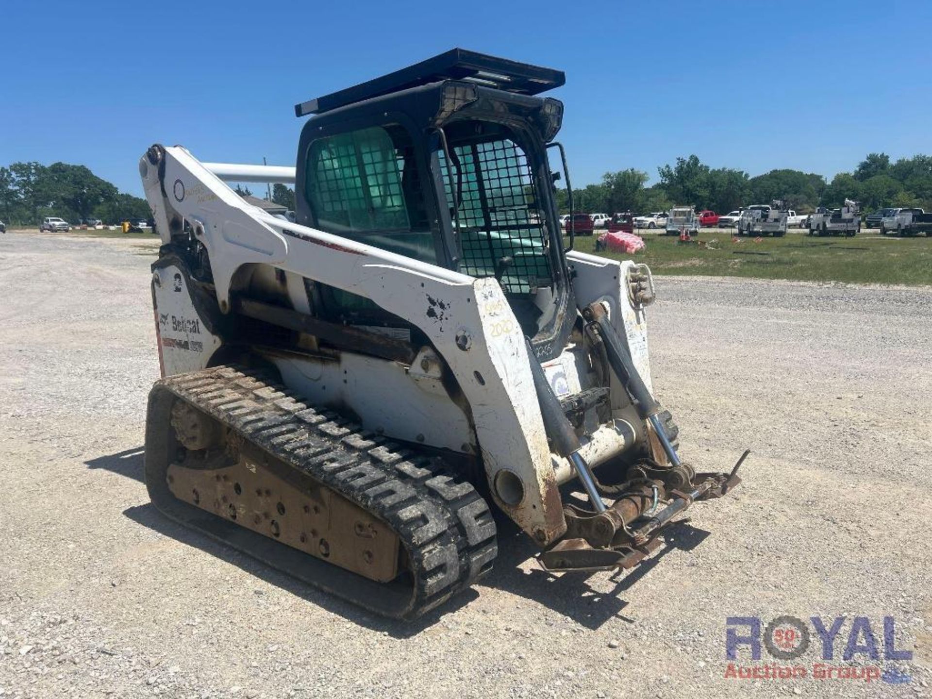 2016 Bobcat T870 Compact Track Loader Skid Steer - Image 2 of 35