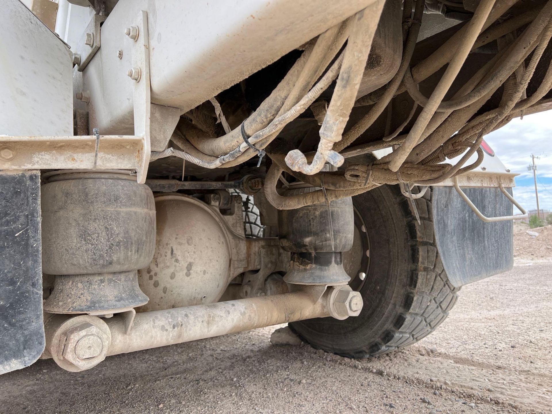 2000 Advance Terex Concrete Mixer Truck - Image 41 of 42