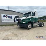 2007 Freightliner Columbia 112 S/A Day Cab Truck Tractor