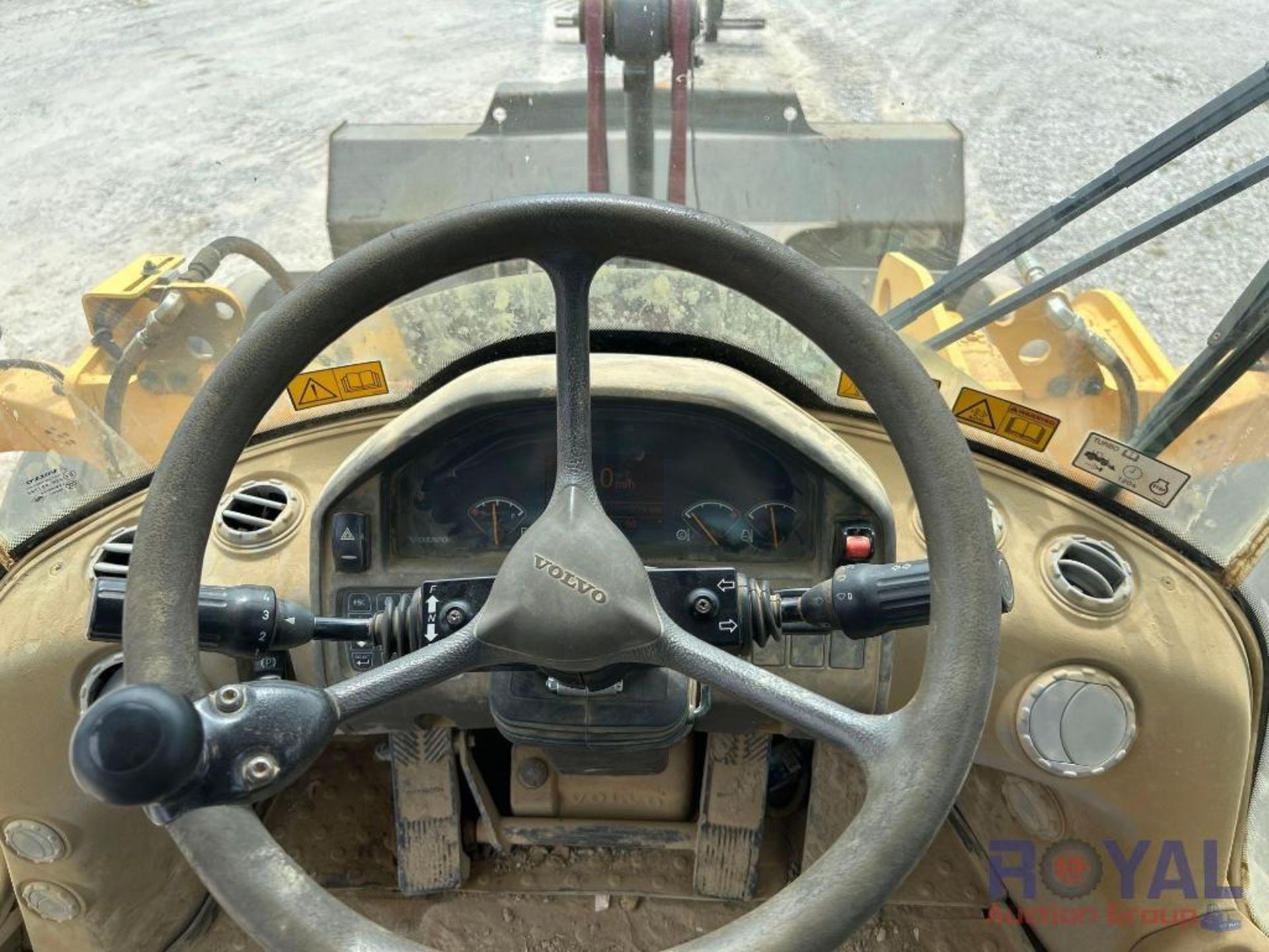 2013 Volvo L70G Wheel Loader - Image 10 of 47