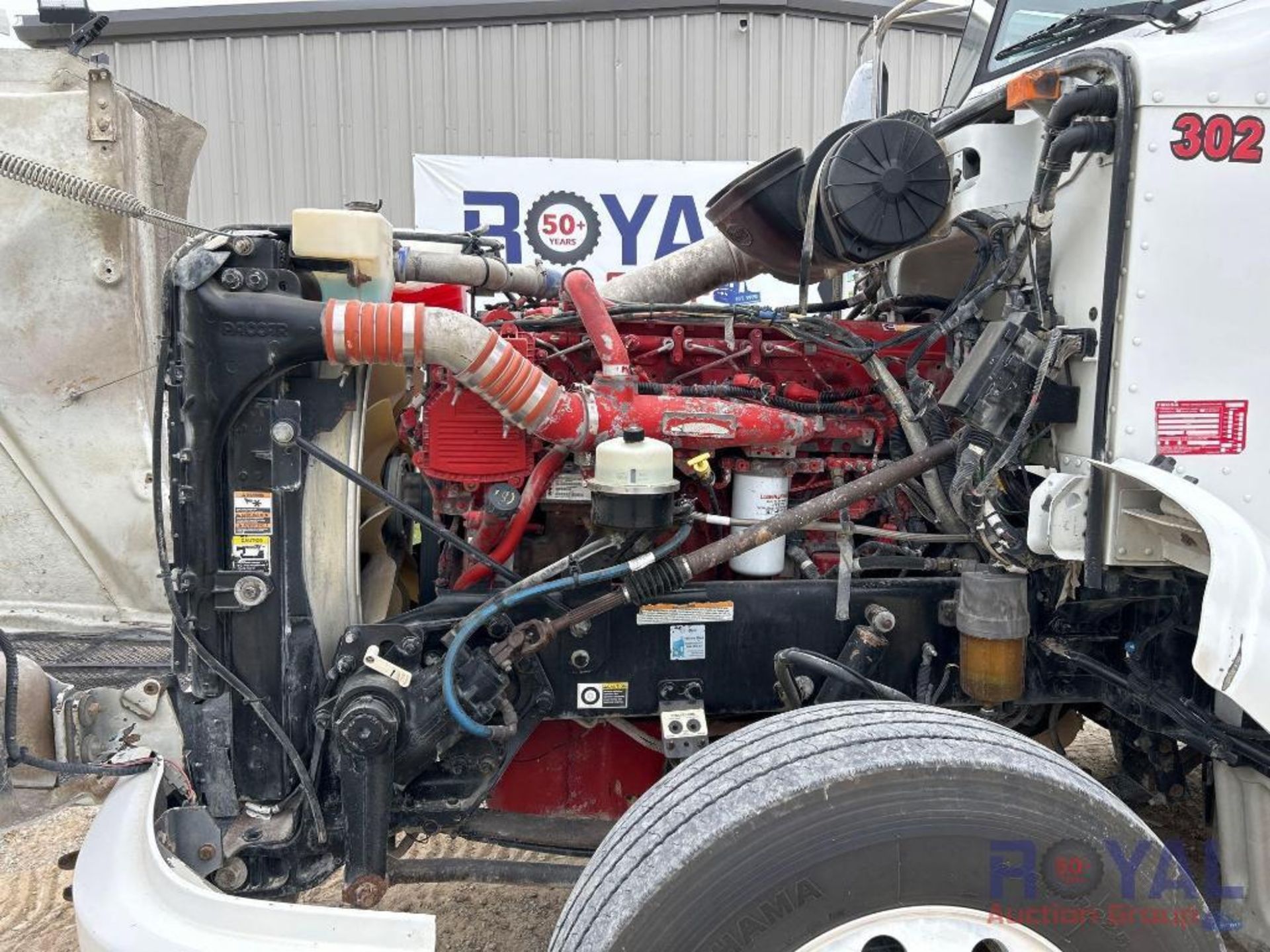2011 Peterbilt 386 T/A Sleeper Truck Tractor Complete Engine Overhaul - Image 25 of 43