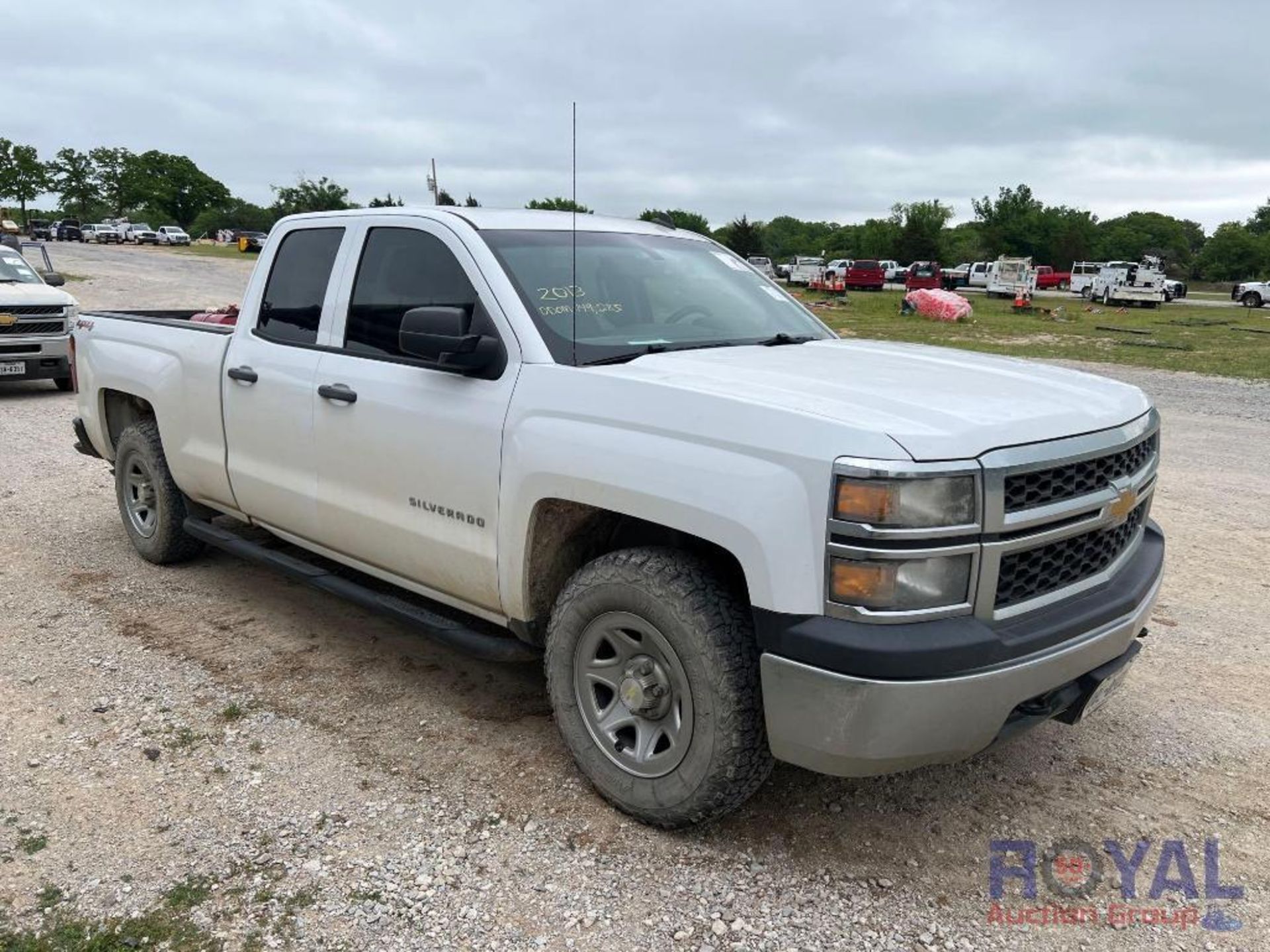 2014 Chevrolet Silverado 1500 4x4 Crew Cab Pickup Truck - Image 3 of 45