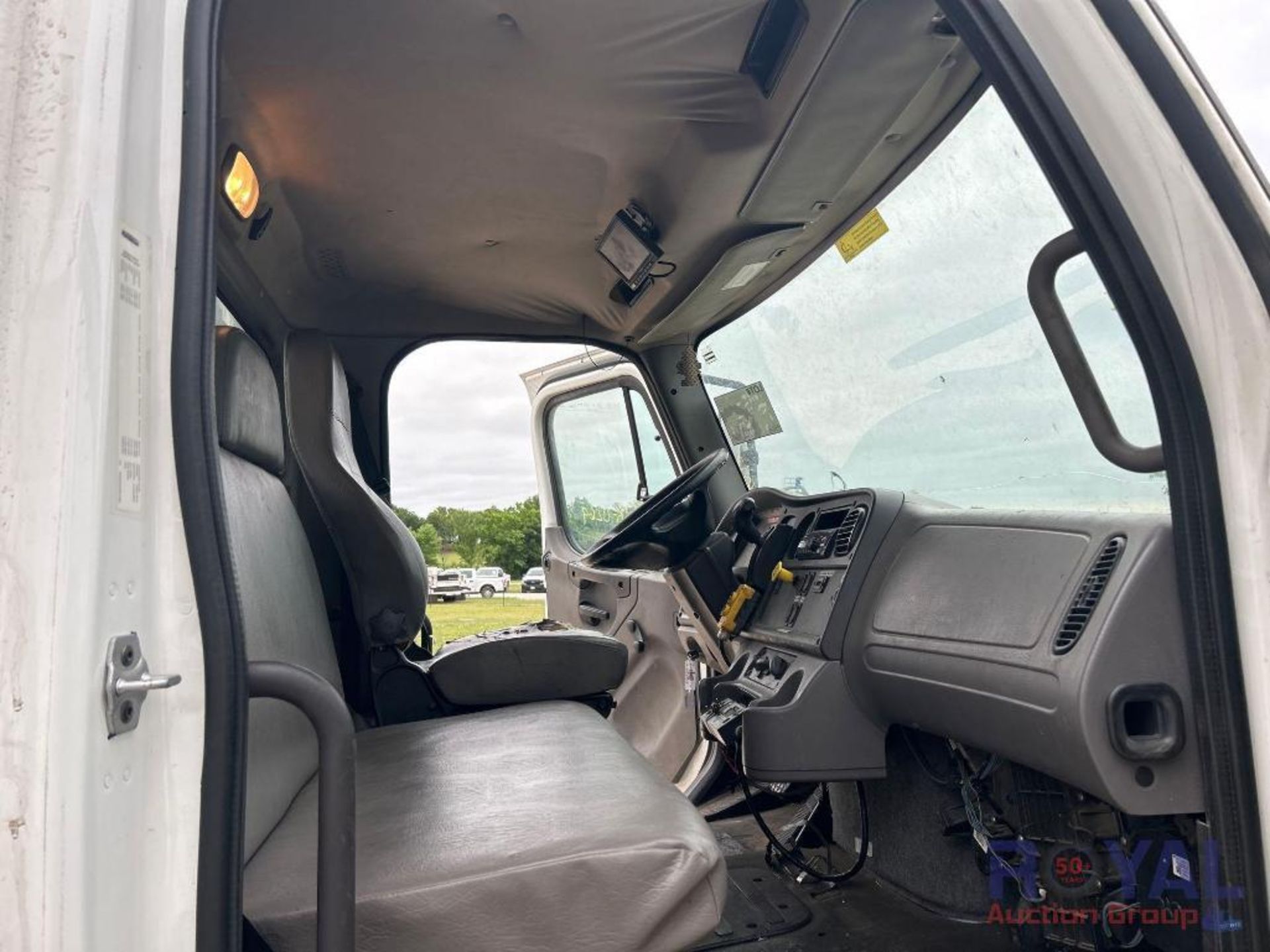 2019 Freightliner M2 106 TMA Attenuator Truck - Image 11 of 33