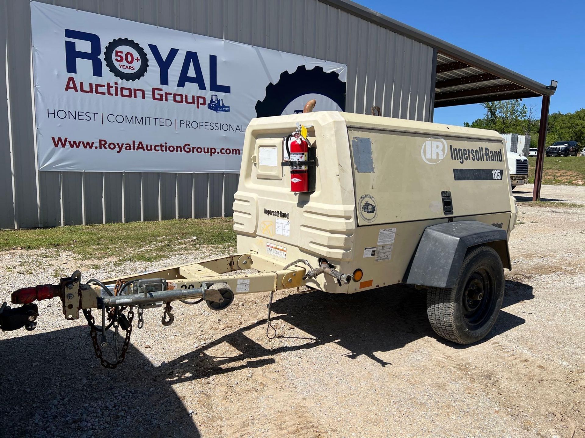 2006 Ingersoll Rand 185 CFM Towable Air Compressor