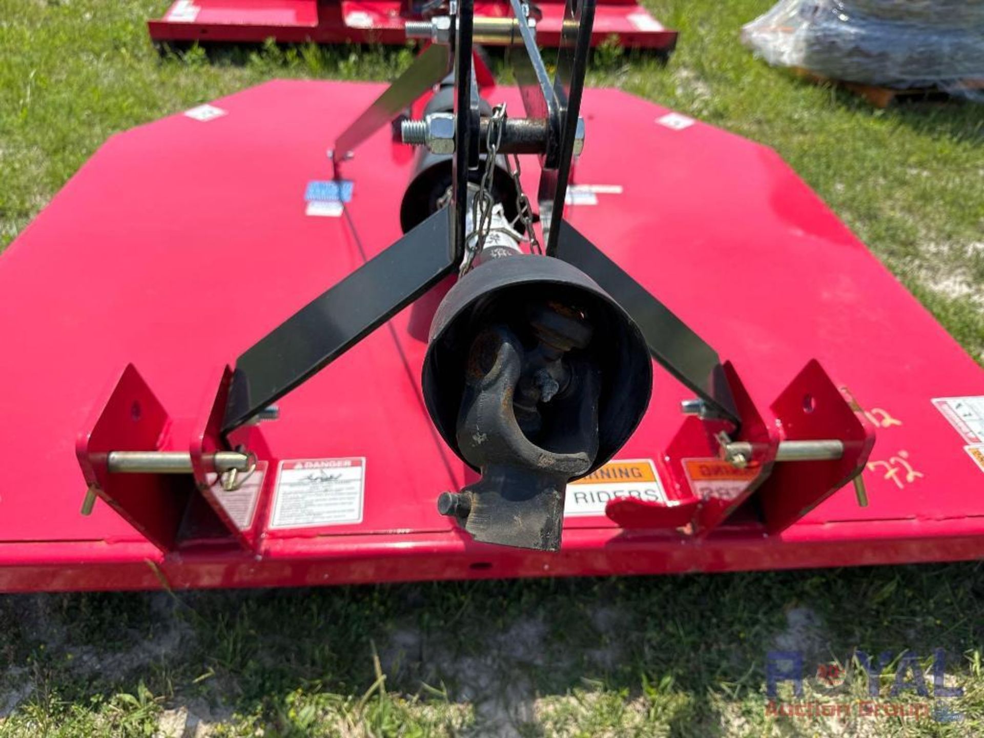 Unused Titan Implement 72in 3 Point Hitch Brush Mower - Image 9 of 9