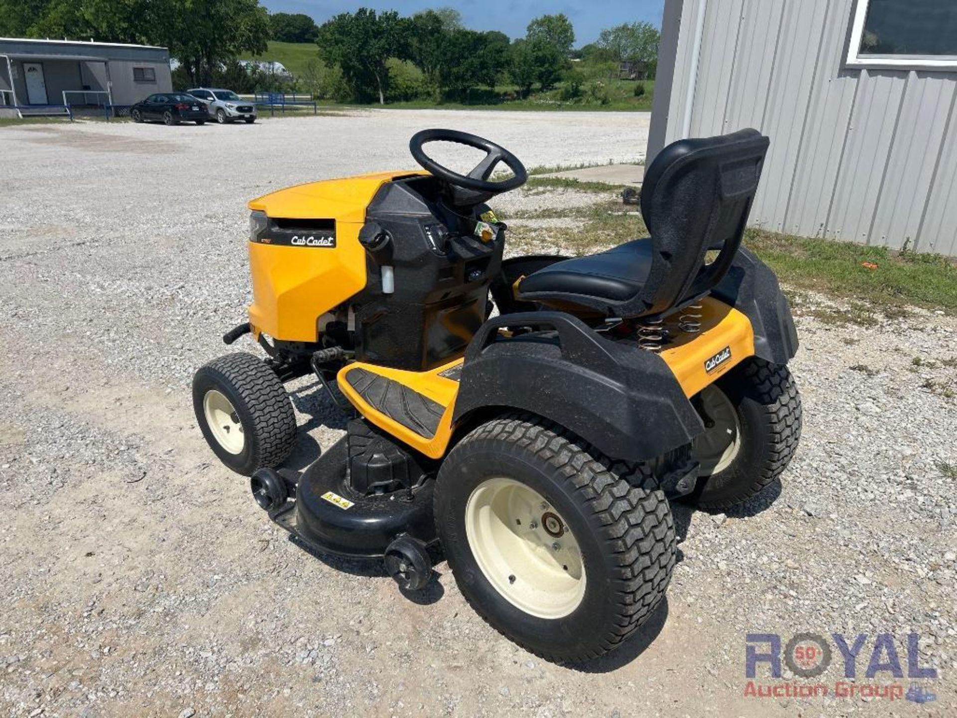 Unused 50in Cub cadet GT50 XT1 Enduro Series Riding Mower - Image 4 of 26