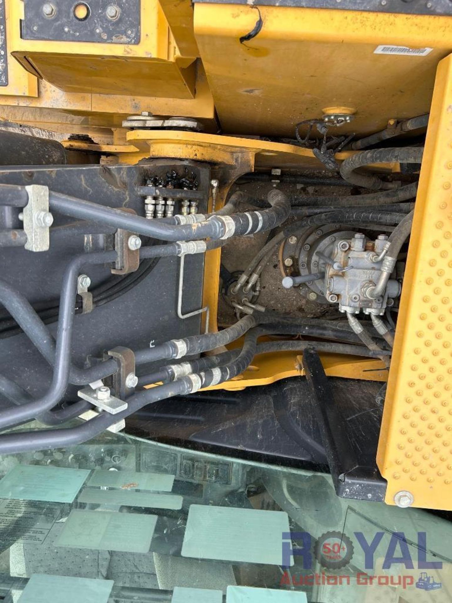 2019 John Deer 130G Hydraulic Excavator - Image 28 of 44