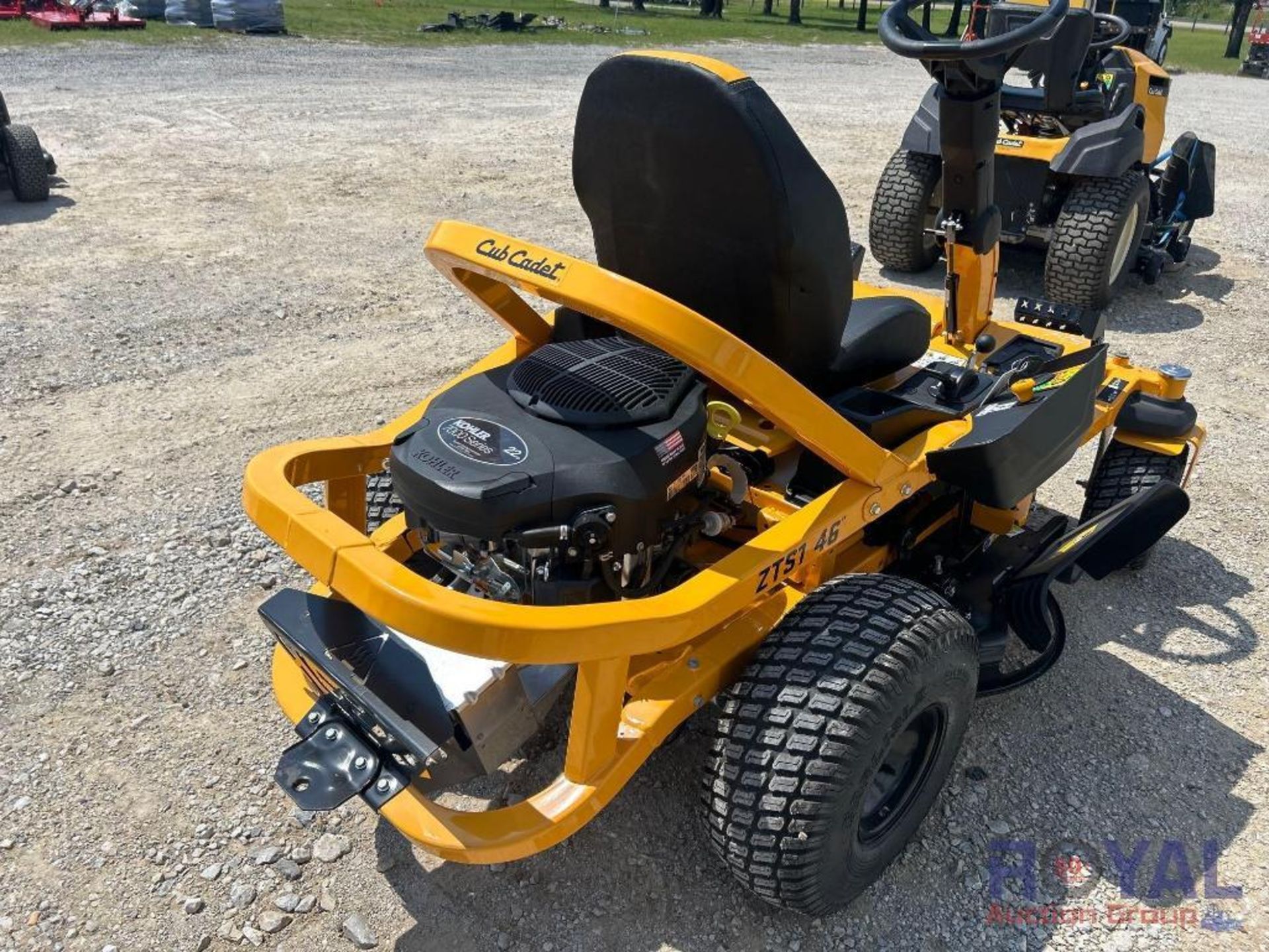 Unused 46in Cub Cadet ZTS1 Riding Mower - Image 3 of 23