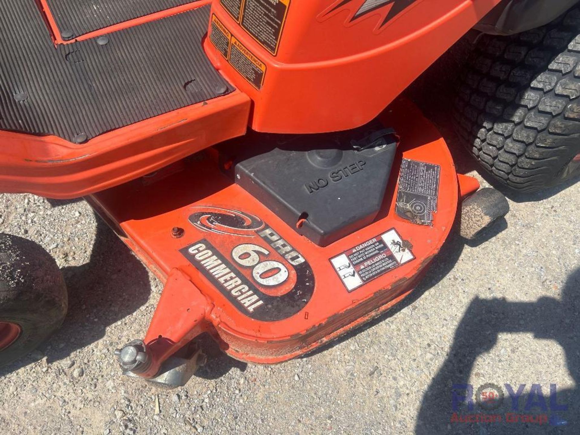 Kubota ZD323 60 Inch Diesel Zero Turn Mower - Image 16 of 26