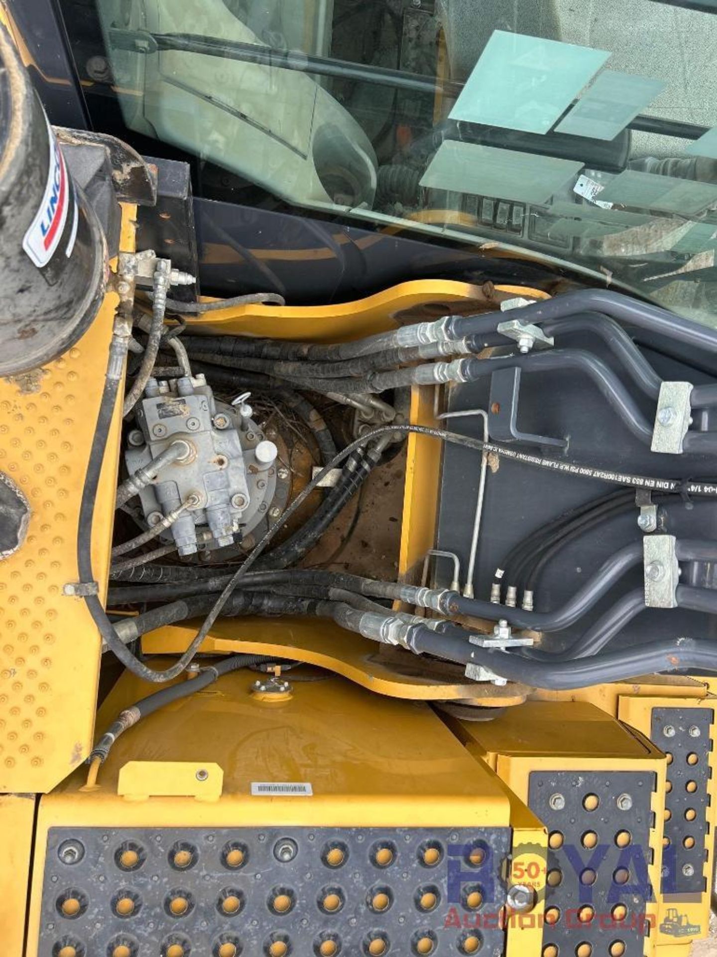 2018 John Deere 180G LC Hydraulic Excavator - Image 23 of 38