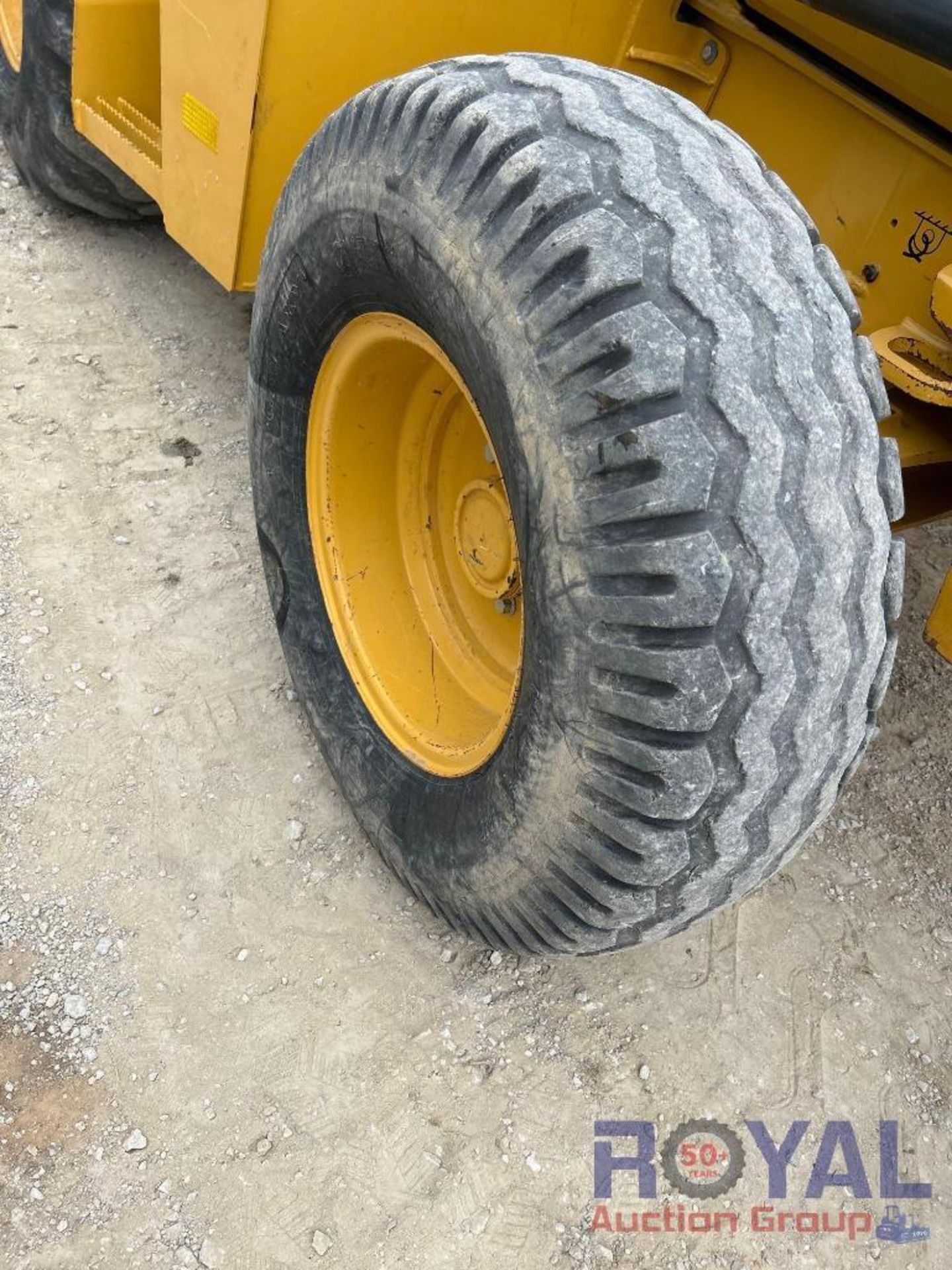 2019 John Deere 310L EP Loader Backhoe - Image 35 of 37