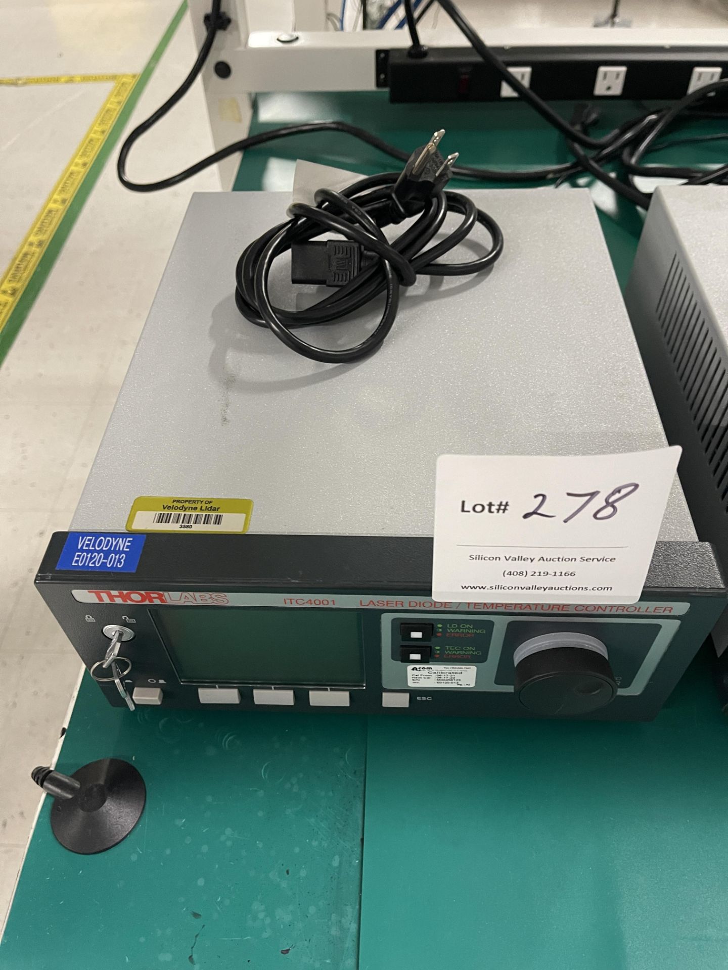 ThorLabs ITC4001 Laser Diode/Temperature Controller