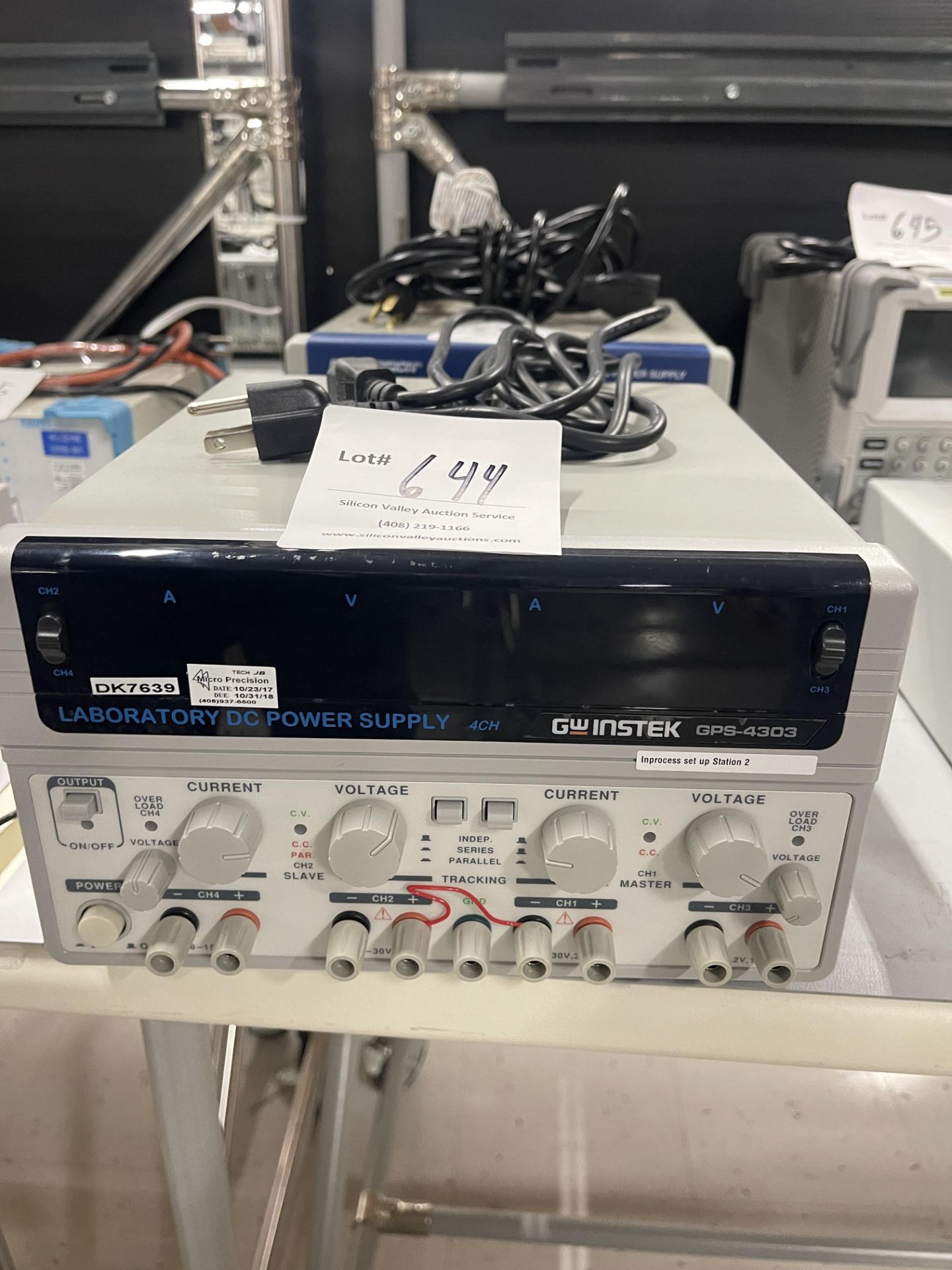 GW Instek GPS-4303 Laboratory DC Power Supply