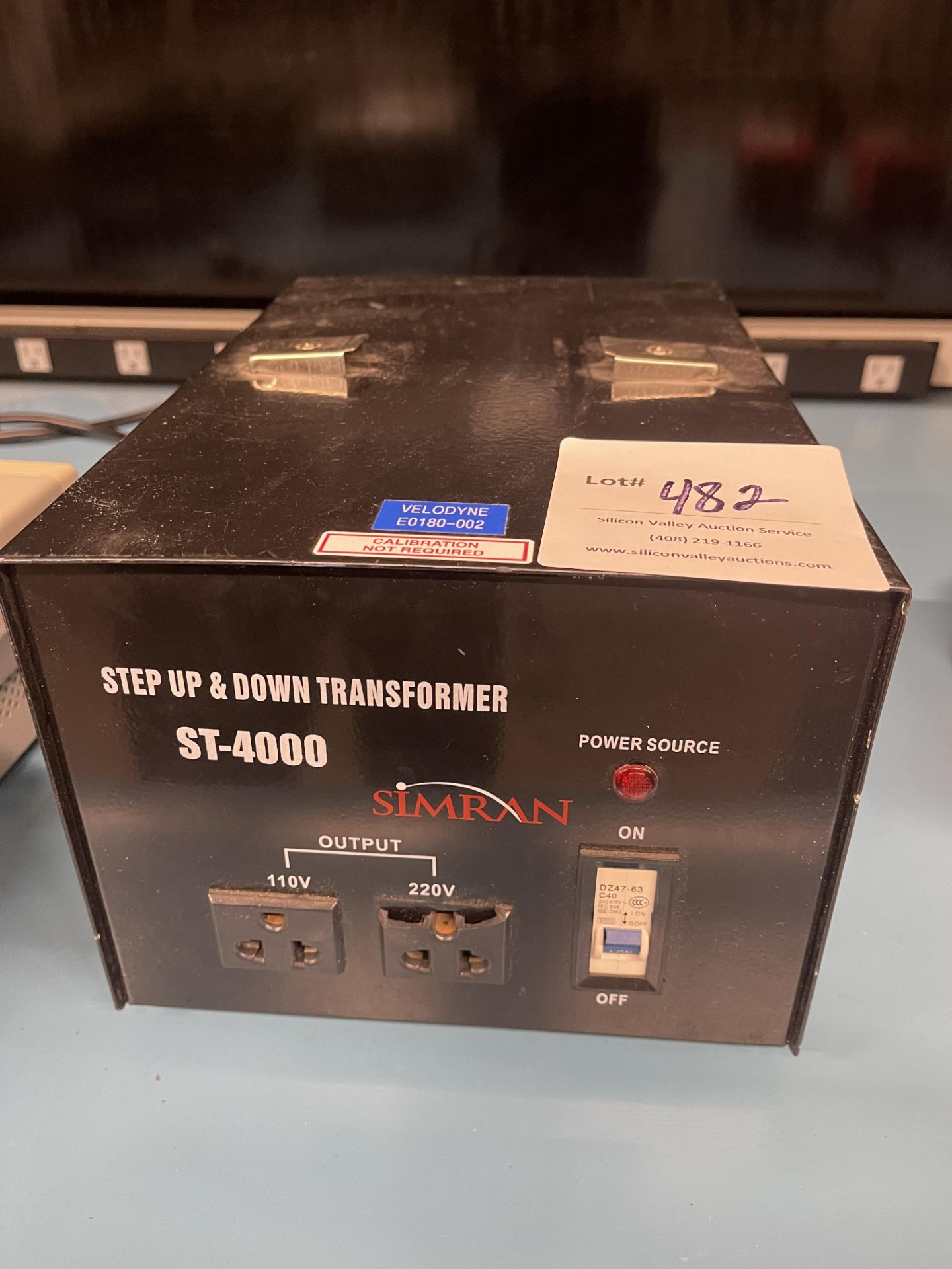 Simran Step Up & Down Transformer ST-4000