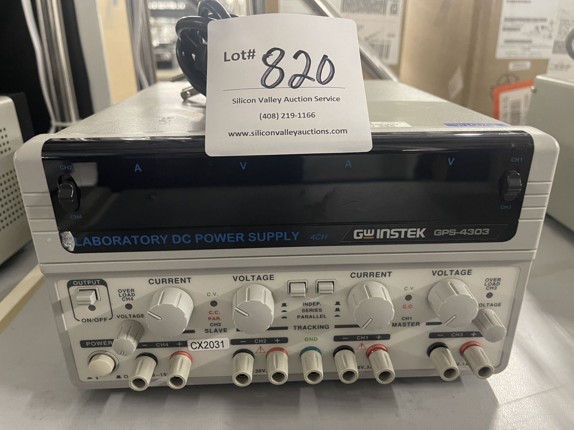GW Instek GPS-2303 Laboratory DC Power Supply