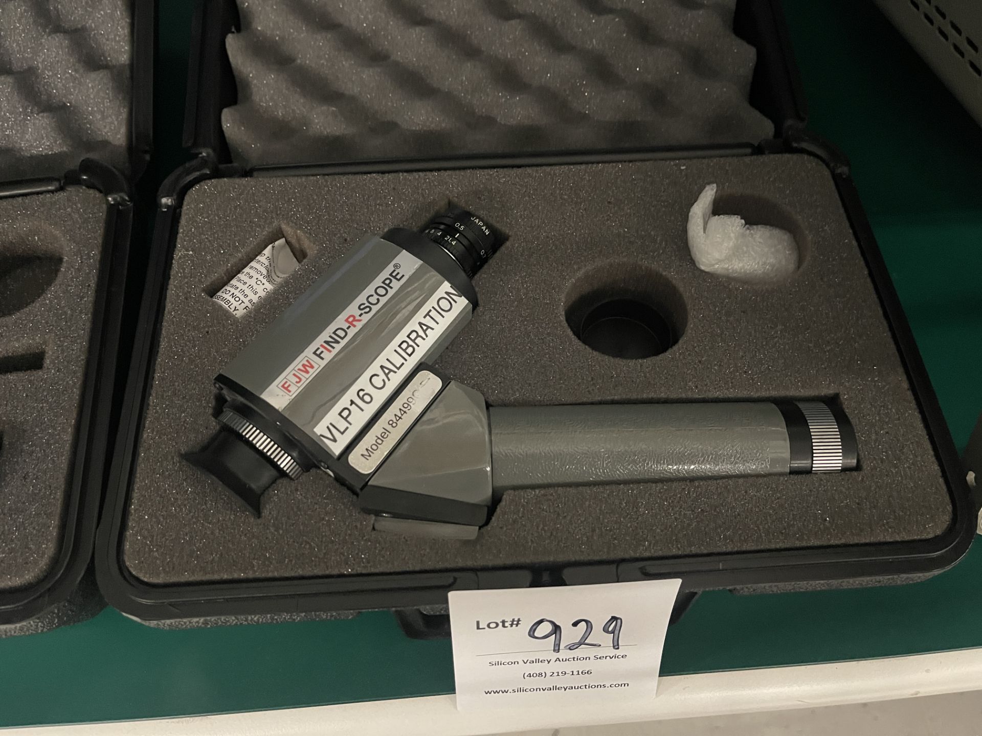 FJW Find-R-Scope Model 84499C-5 in plastic case