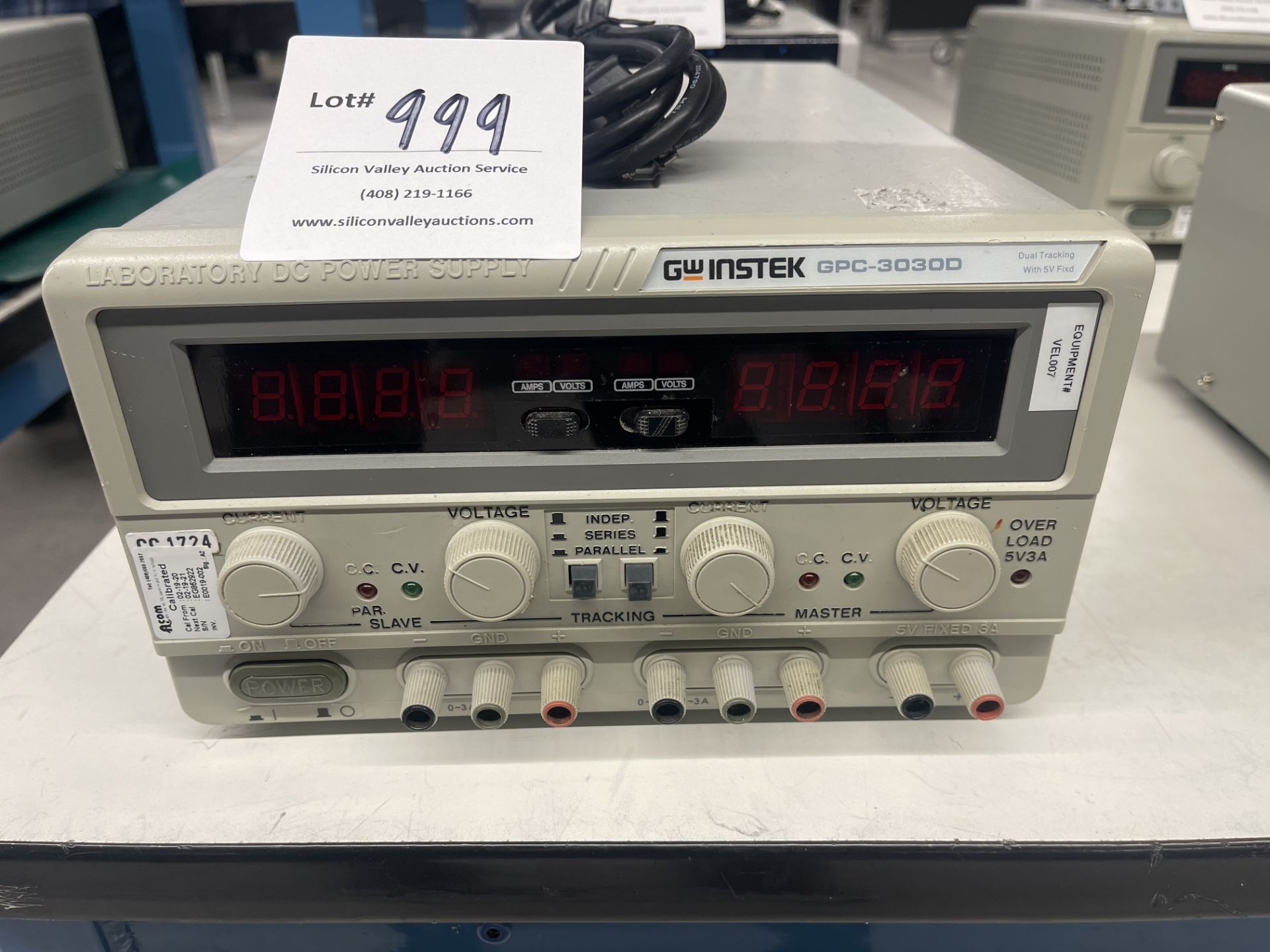 GW Instek GPC-3030D Laboratory DC Power Supply