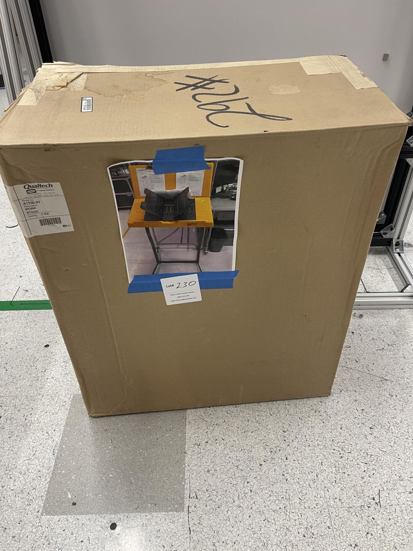 Qualtech work stand in box