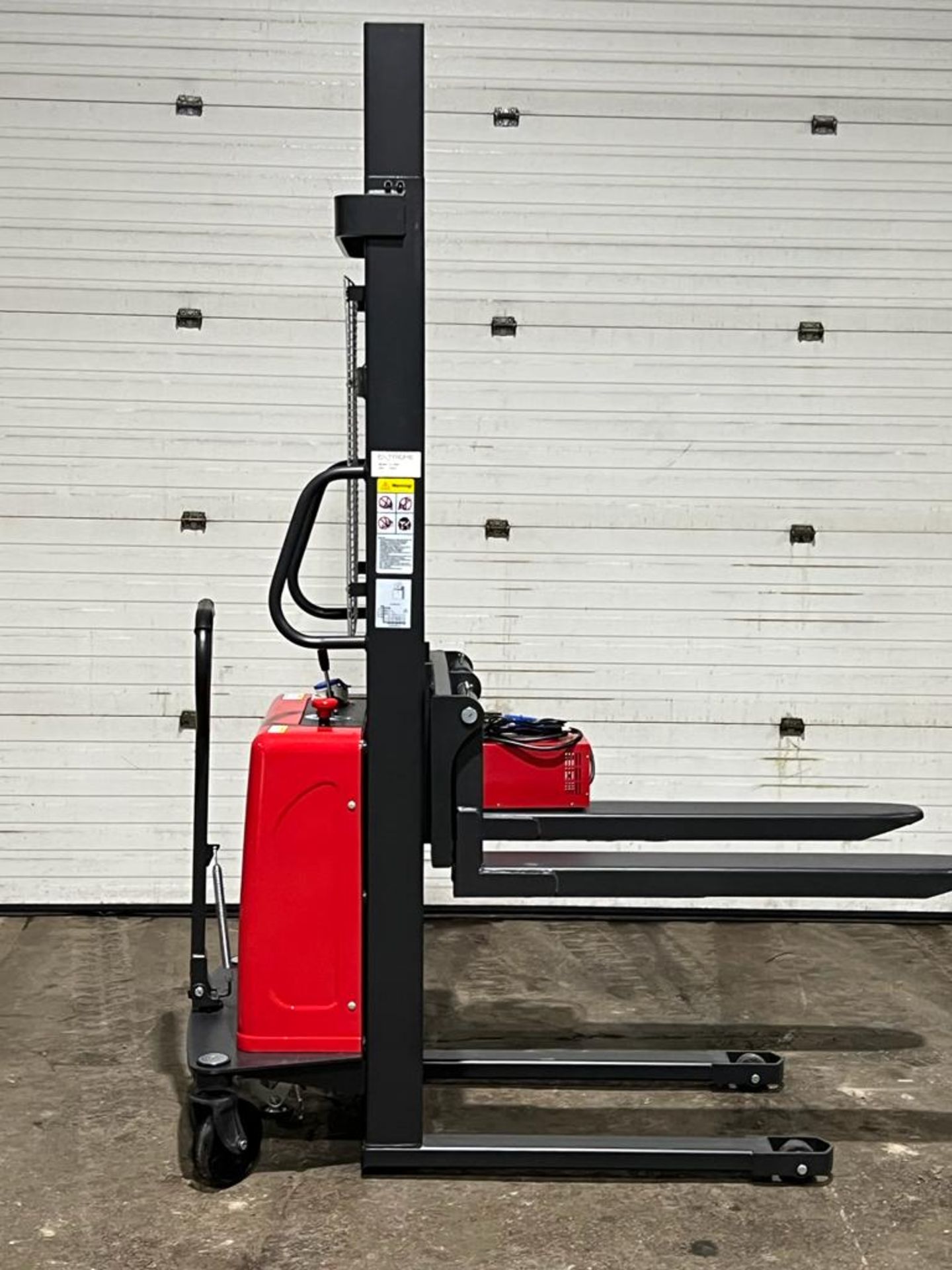 NEW Extreme 3,300lbs / 1,500kg capacity Semi-Automatic Pallet Stacker Walk Behind NEW 12V