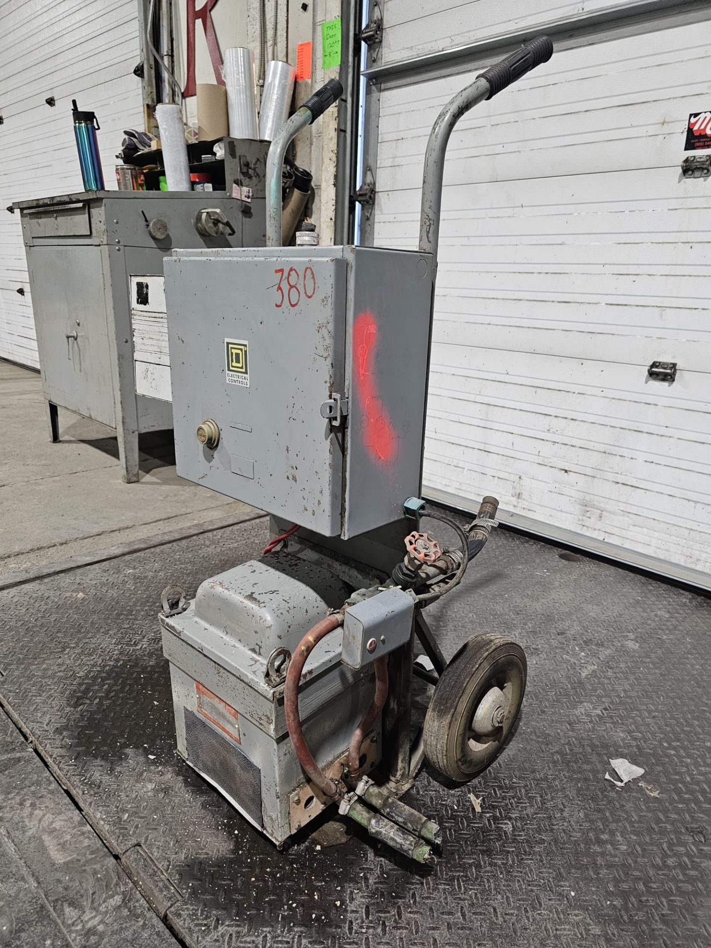 General Electric Transformer Unit 10 KVA Transformer with Electric Panel Setup - 220/440V 3 phase - Image 4 of 5