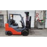 2018 TOYOTA 6,000lbs Capacity LPG (Propane) Forklift indoor with sideshift and 3-STAGE MAST