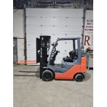 2018 TOYOTA 5,000lbs Capacity LPG (Propane) Forklift 4-STAGE with sideshift (no propane tank