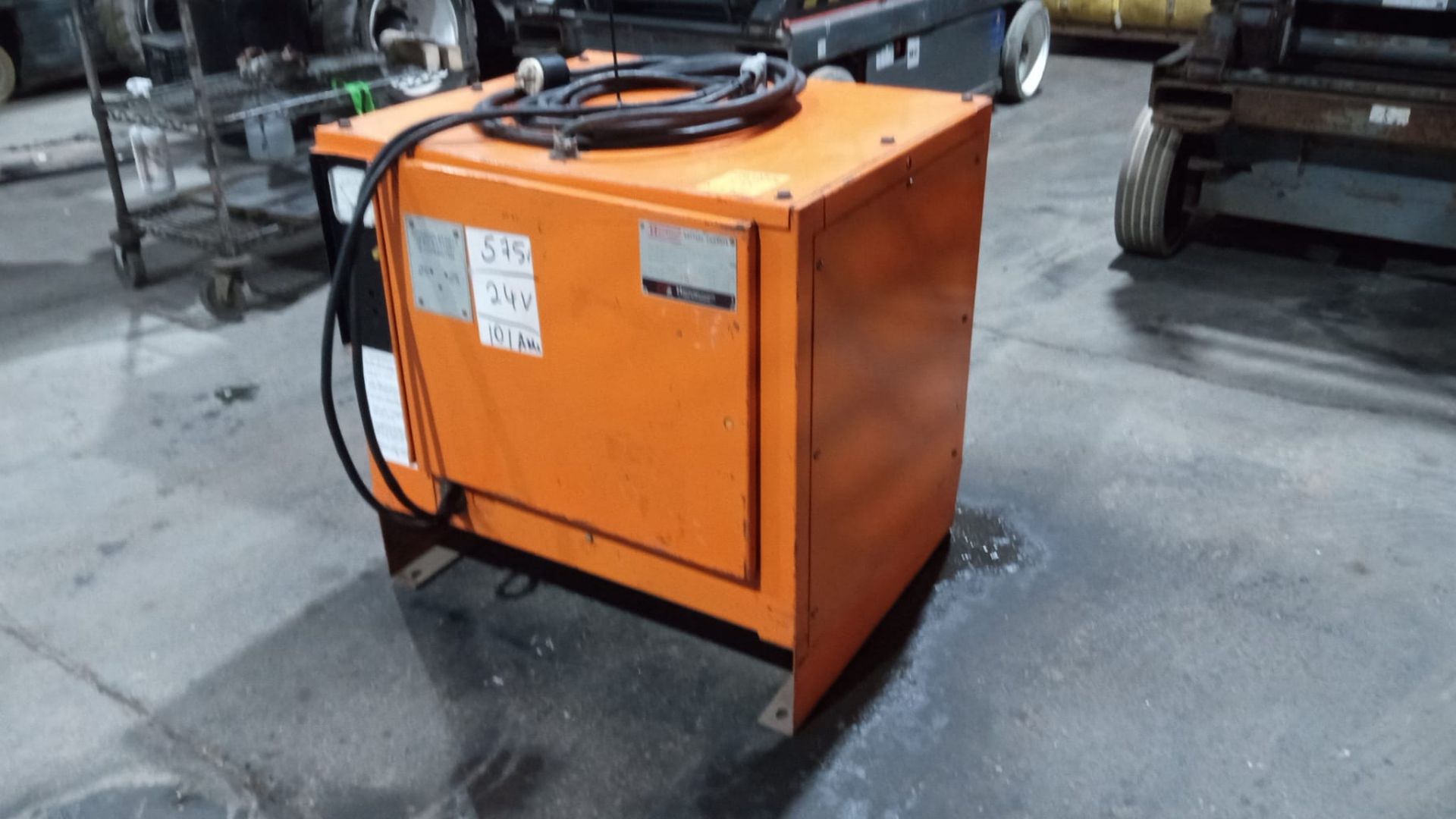 Hertner Forklift Battery Charger 24V Unit - 575V Input 3 phase - Image 2 of 3