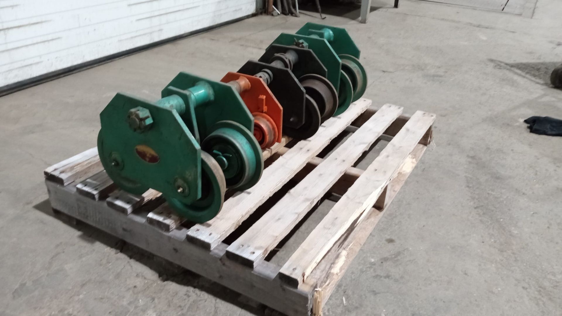 Lot of 4 Hoist Trolleys - 2 x 3 Ton Jet, 1 x 2 Ton Jet, 1 x 1 Ton CM Trolleys - Image 2 of 4