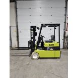 Clark 3,000lbs Capacity Electric Forklift 36V with sideshift and 3-STAGE MAST & Low Hours with Non-