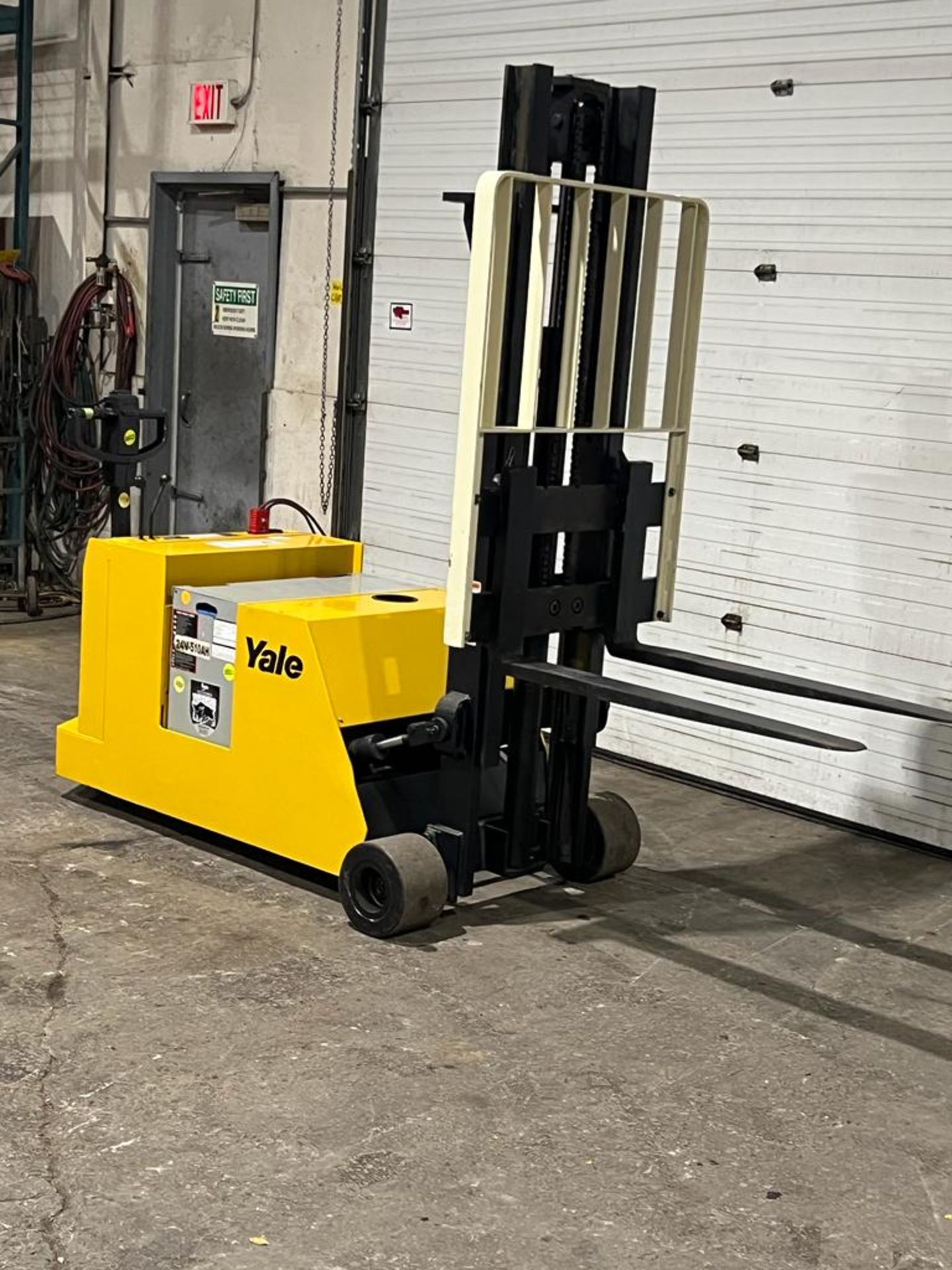 Yale / Hyster Pallet Stacker Walk Behind 4,000lbs capacity electric Powered Pallet Cart 24V with