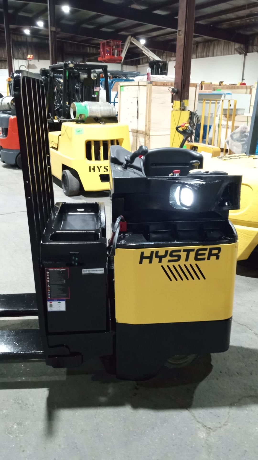 2015 Hyster RIDE ON 8000lbs capacity LONG JOHN 8' Long Forks Powered Pallet Cart 24V - Ride on unit - Image 6 of 7