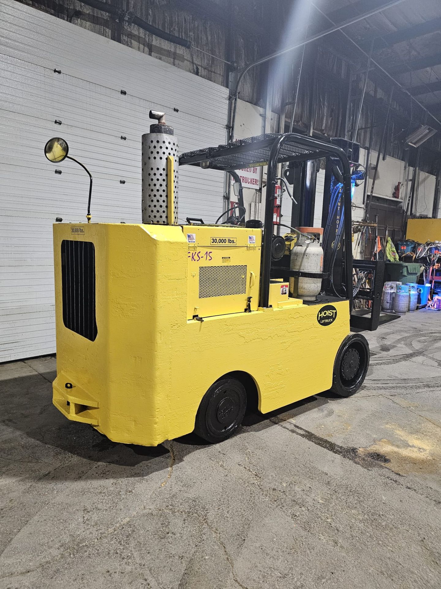 Silent Hoist 30,000lbs Capacity Forklift 5' Forks with Sideshift & Fork