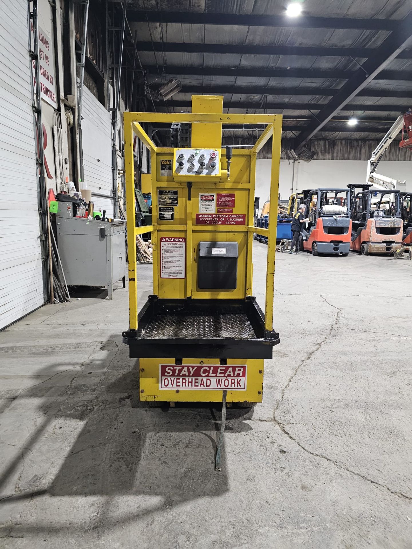 Lift-A-Loft ManLift - 15' Lift Height BRAND NEW 24V Battery with 300lbs Capacity - Image 6 of 8