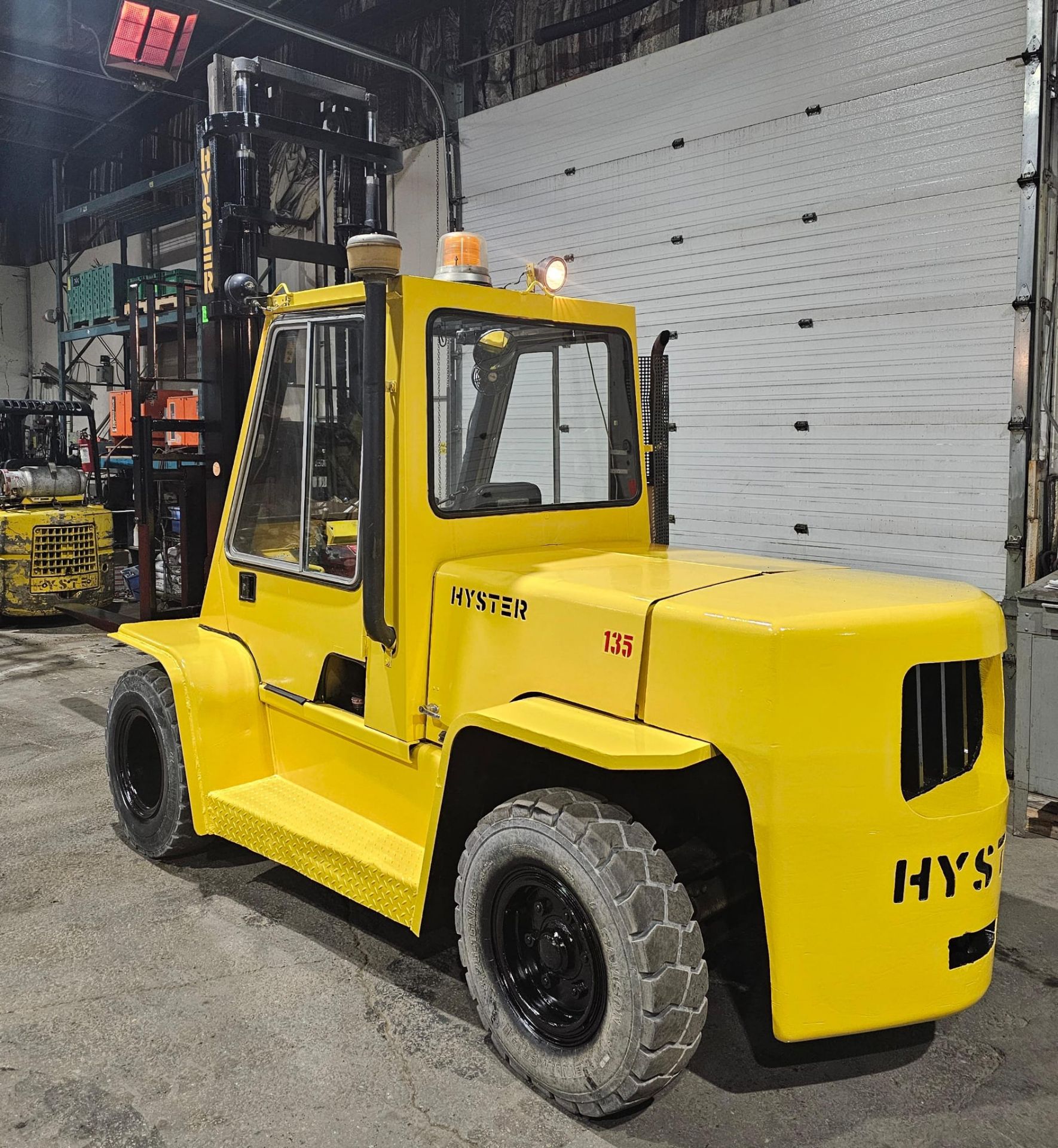 Hyster 13,500lbs Capacity OUTDOOR Forklift 72" Forks & Sideshift, Diesel & with lift height & Dual - Image 2 of 7