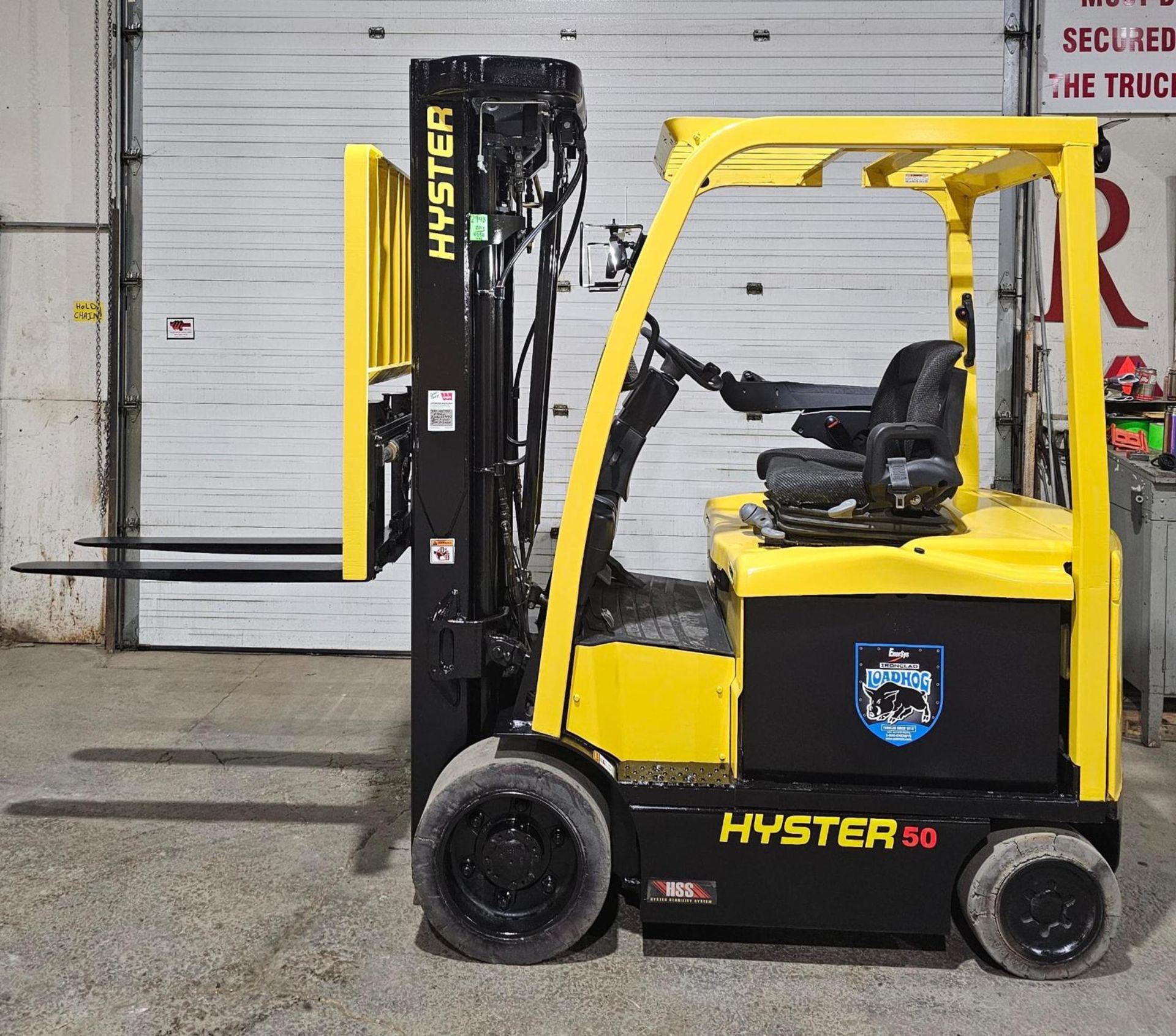 2018 Hyster 5000lbs Capacity Forklift Electric with 48v Battery & 4-STAGE MAST with Sideshift with 4