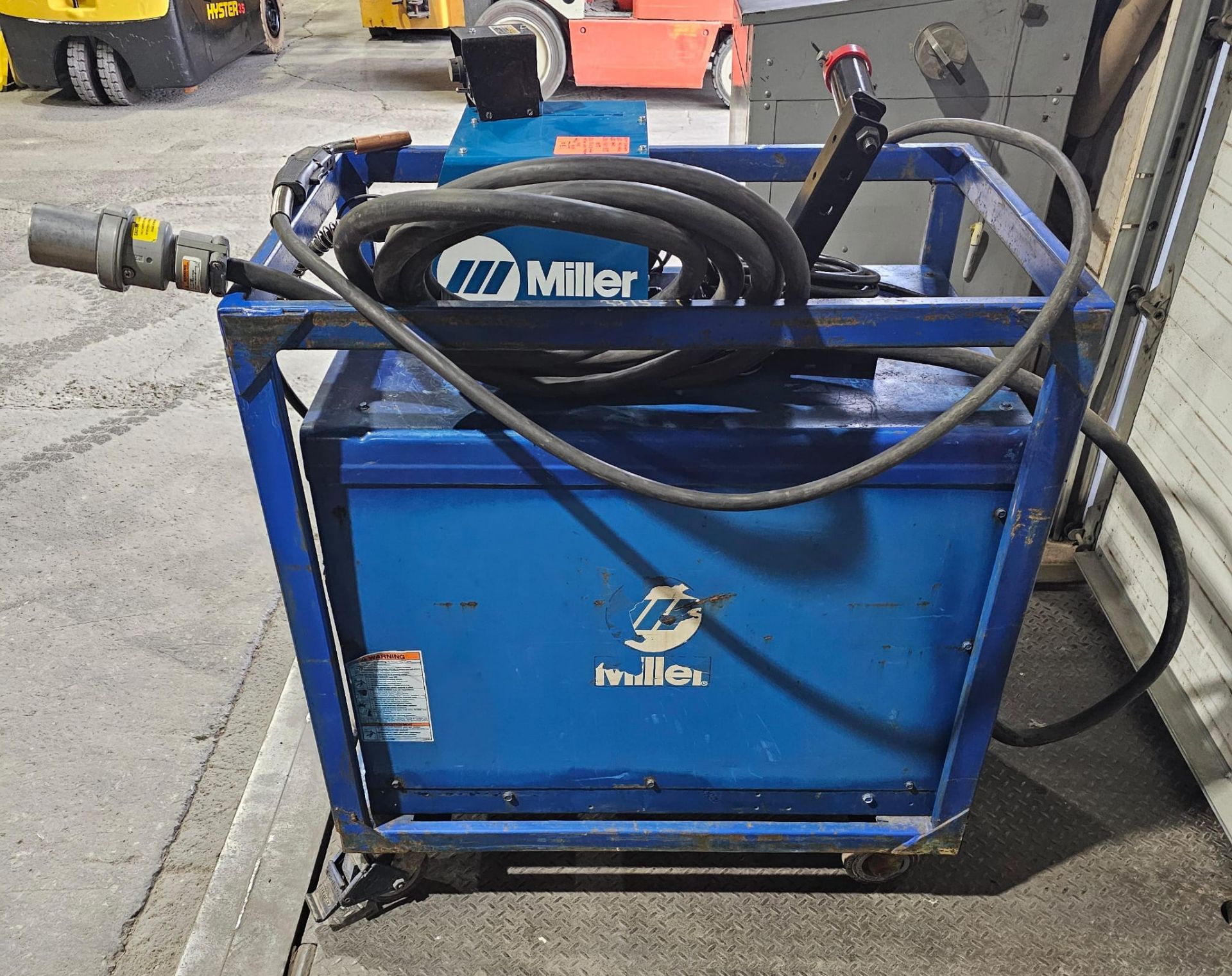 Miller Dimension 652 Mig Welder 650 Amp Mig Tig Stick Multi Process Power Source with 22A Wire - Image 4 of 10