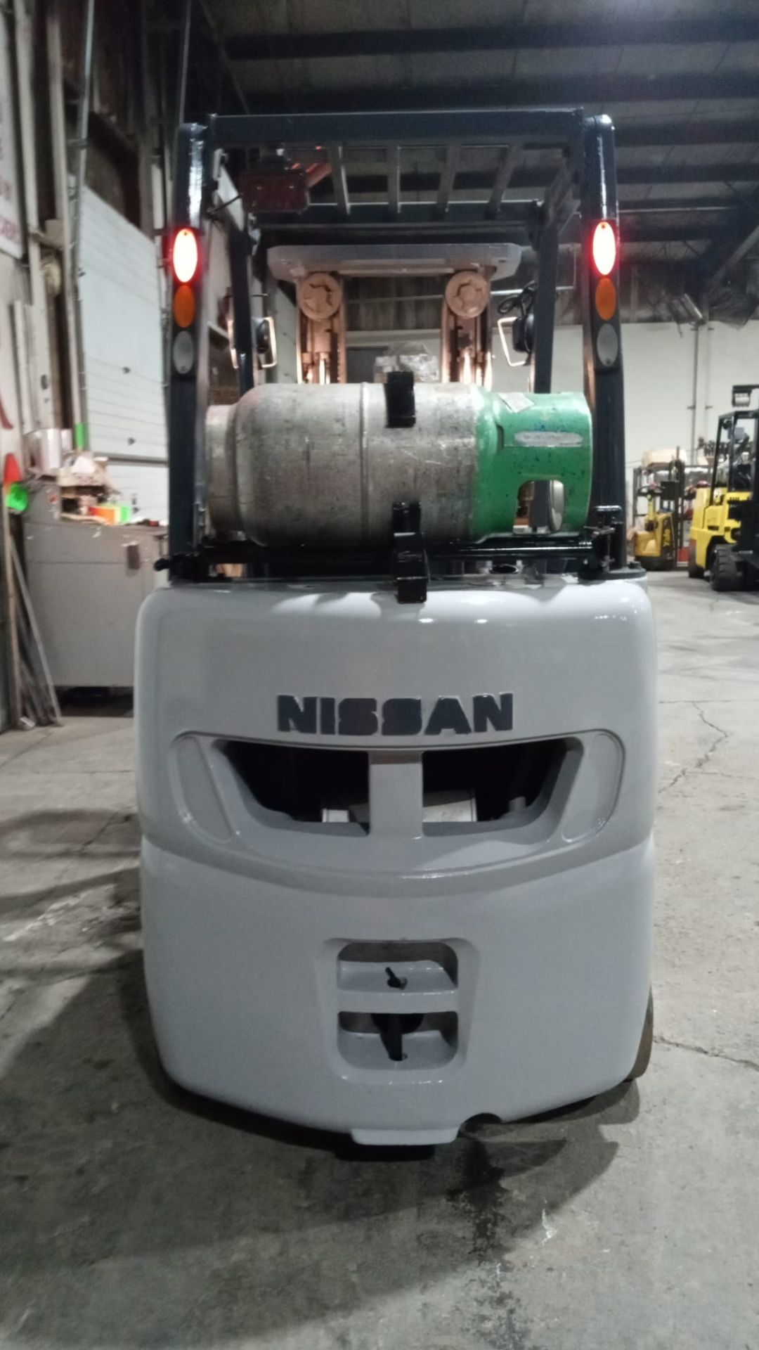 Nissan 5,000 Capacity Forklift LPG (Propane) with Sideshift and 3-STAGE MAST non-marking tires (no - Image 6 of 6