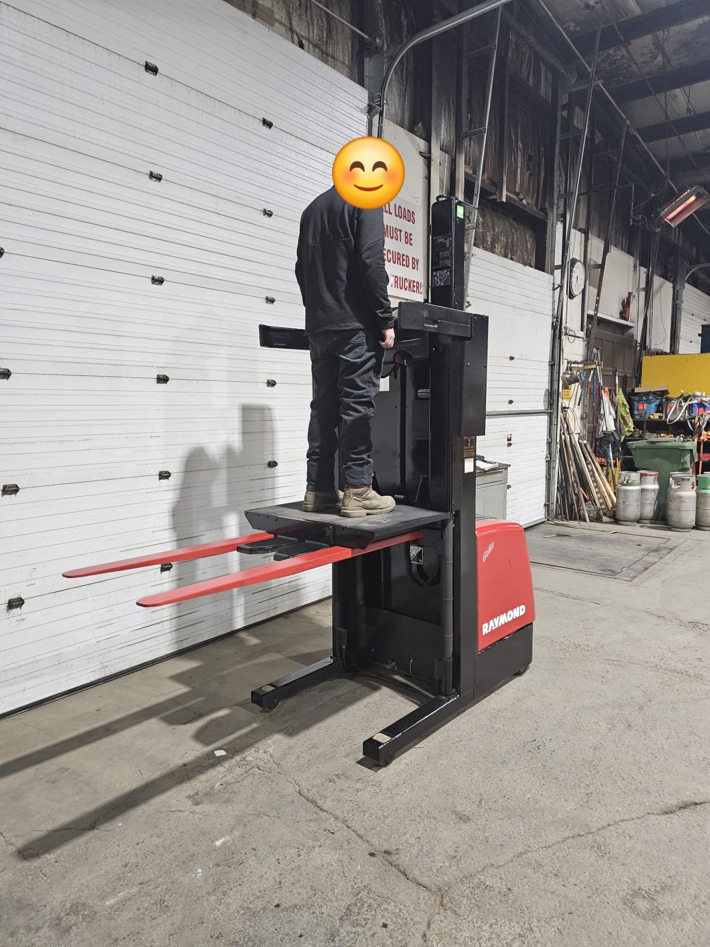 Raymond Order Picker 2200lbs capacity electric Powered Pallet Cart 24V battery - FREE CUSTOMS - Image 5 of 8