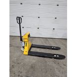 Brand New Omni Pallet Truck Walkie 6,000lbs / 3,000kg capacity with Built On Digital Scale & Charger