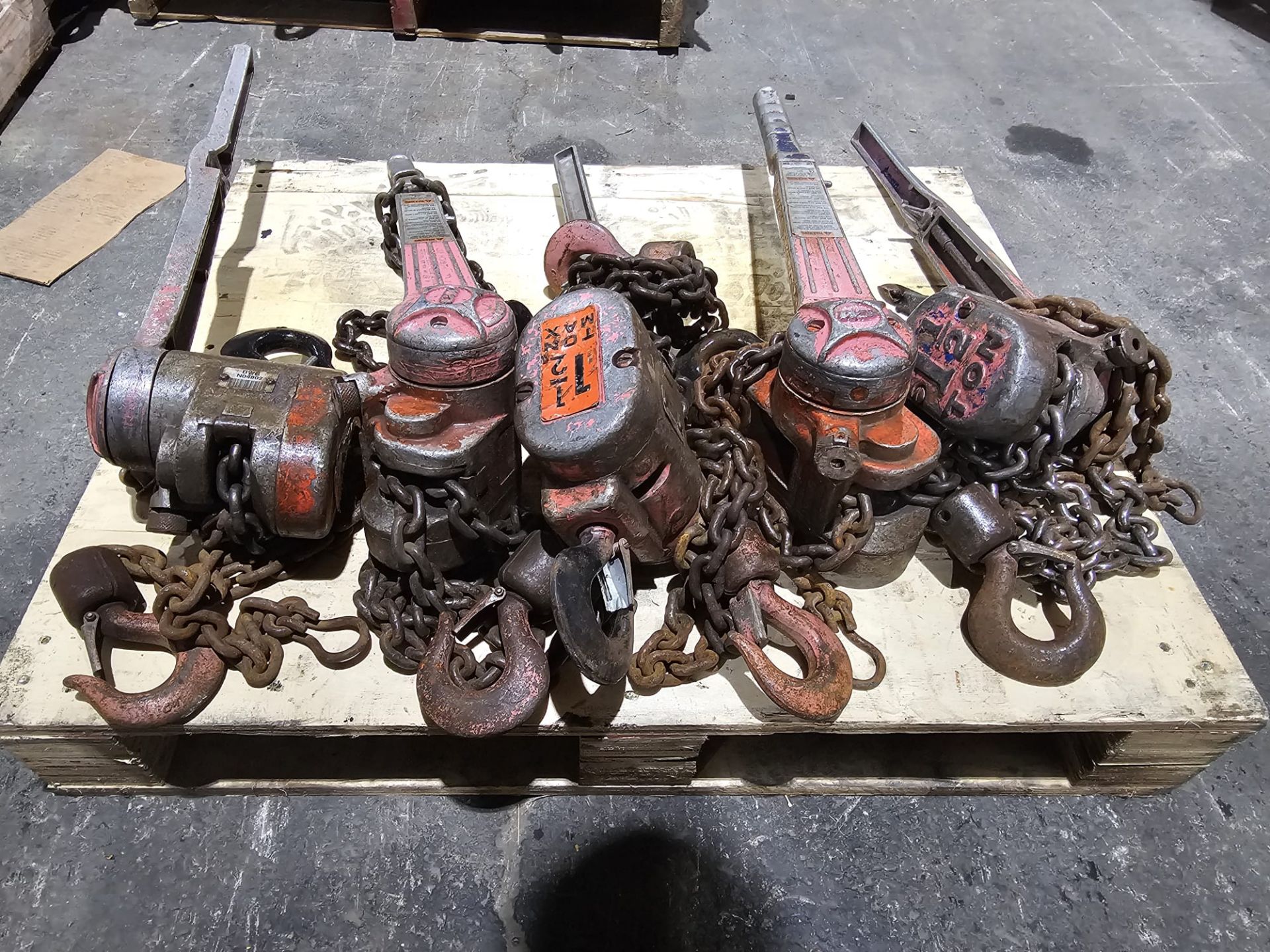 Lot of 5x CM 1.5 ton come along pullers - Image 3 of 5